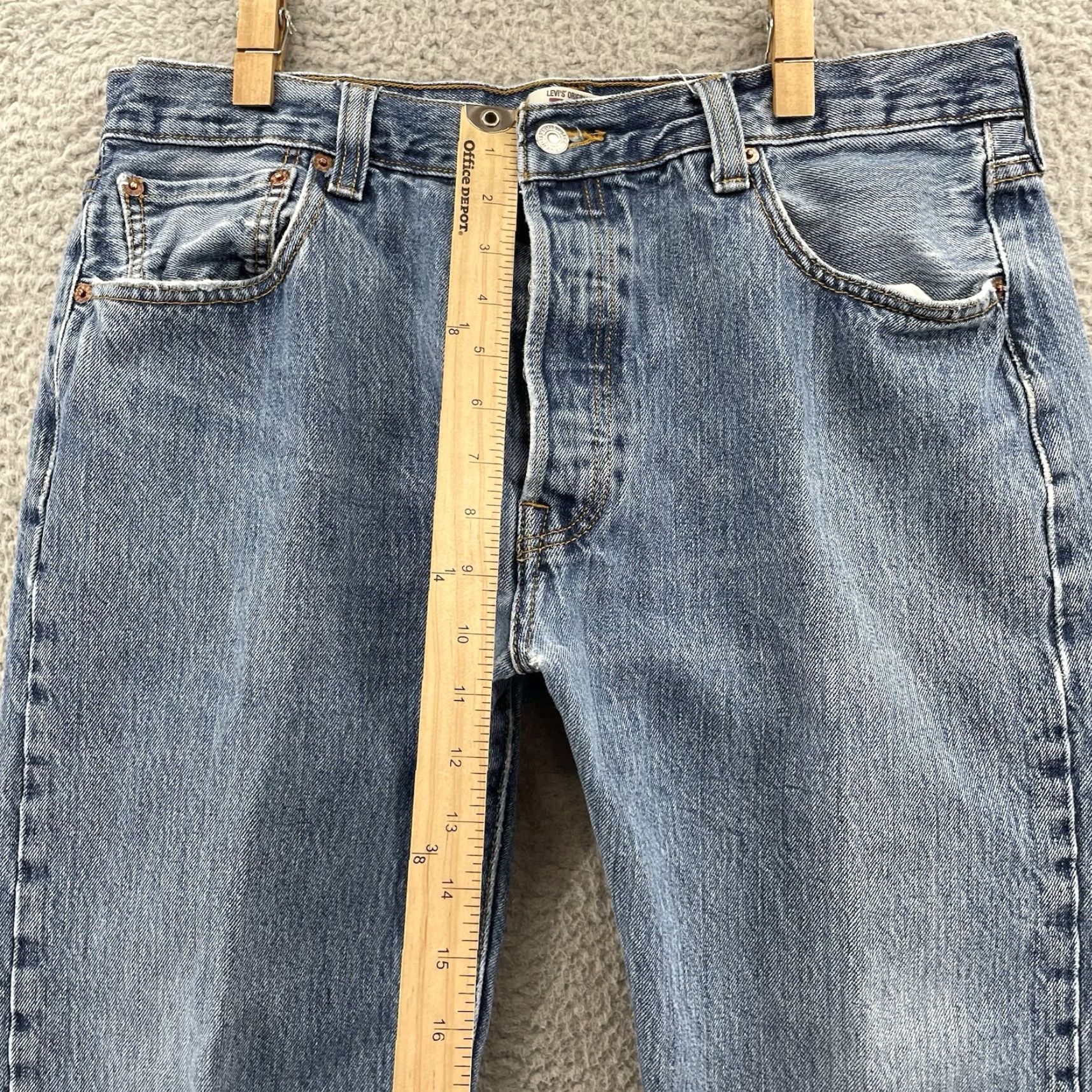 Levi's VINTAGE Levis 501 Jeans 34x31 Blue Whisker Denim Button Fly Skate 90s Streetwear Mens Jeans Size US 34 / EU 50 - 5 Thumbnail