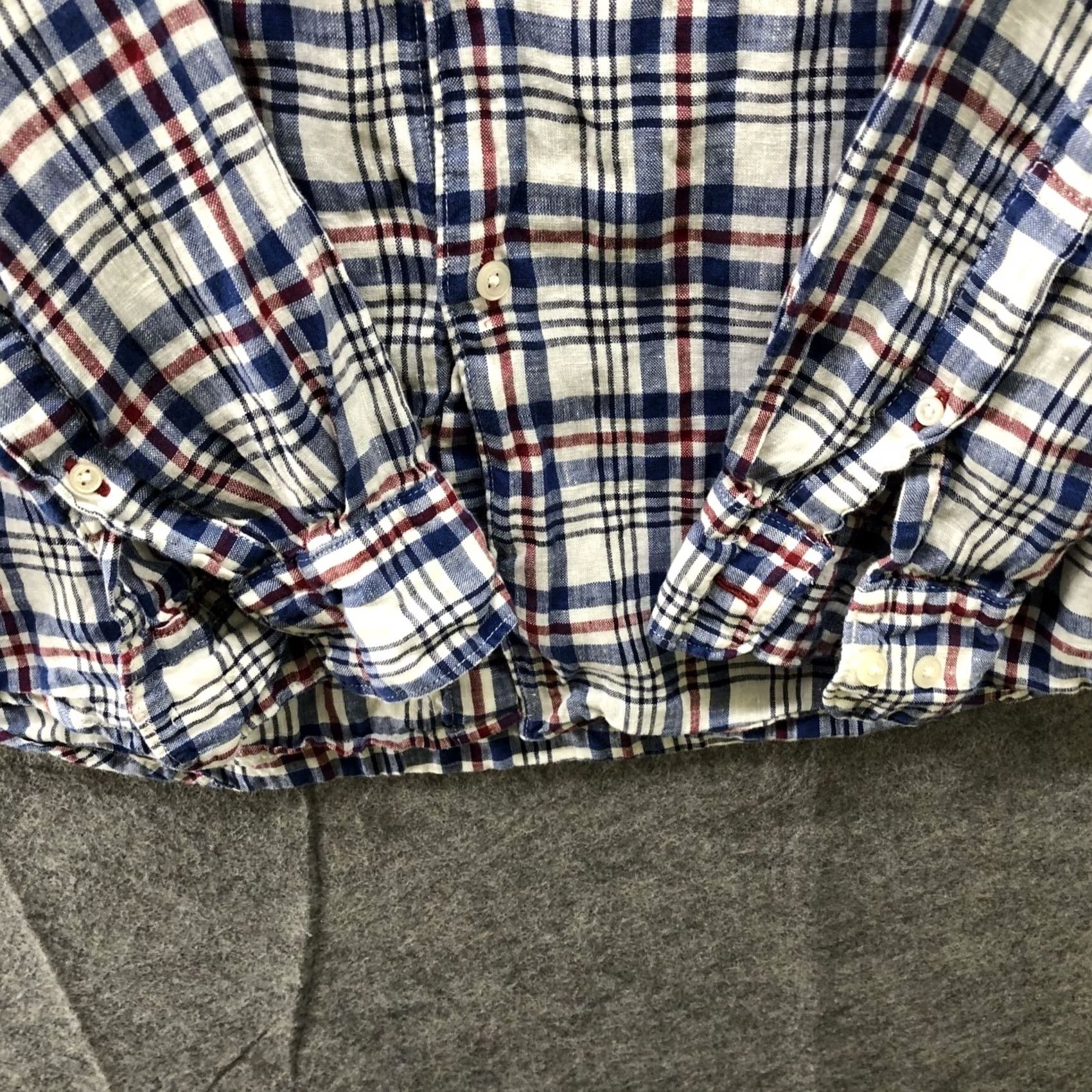Uniqlo Uniqlo Linen Shirt Mens L Long Sleeve Button-Up Blue White Red Plaid Size US L / EU 52-54 / 3 - 6 Thumbnail