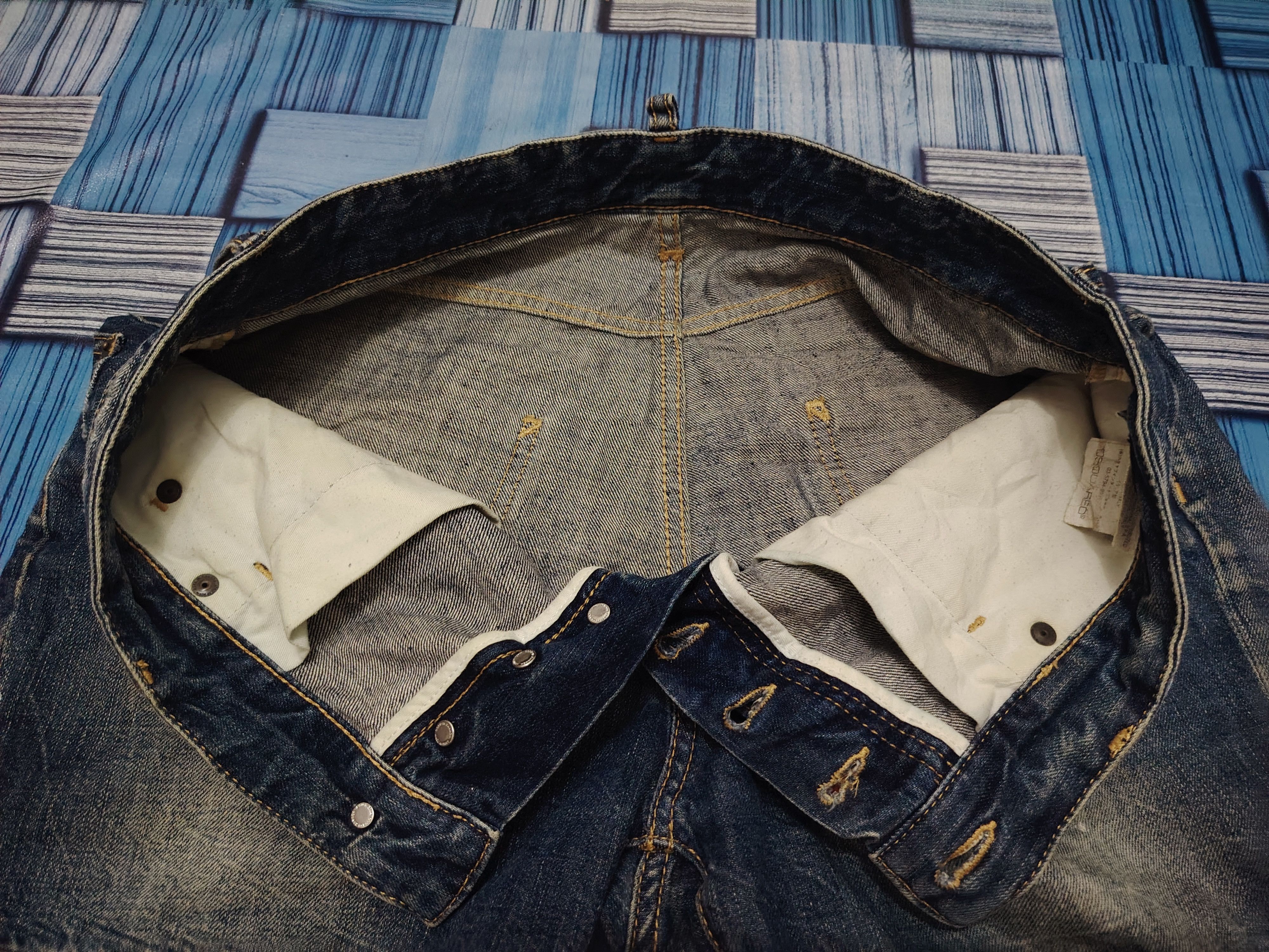 Dsquared2 Distressed Denim Dsquared2 Short Jeans Size US 33 - 11 Thumbnail