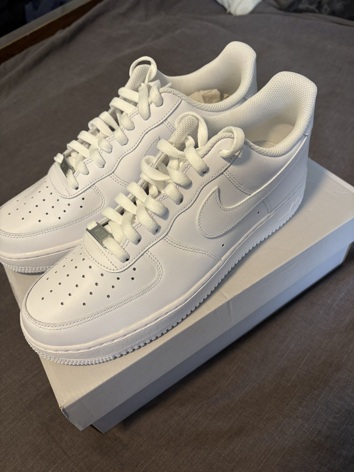 Nike Nike Air Force 1 Size US 11 / EU 44 - 1 Thumbnail