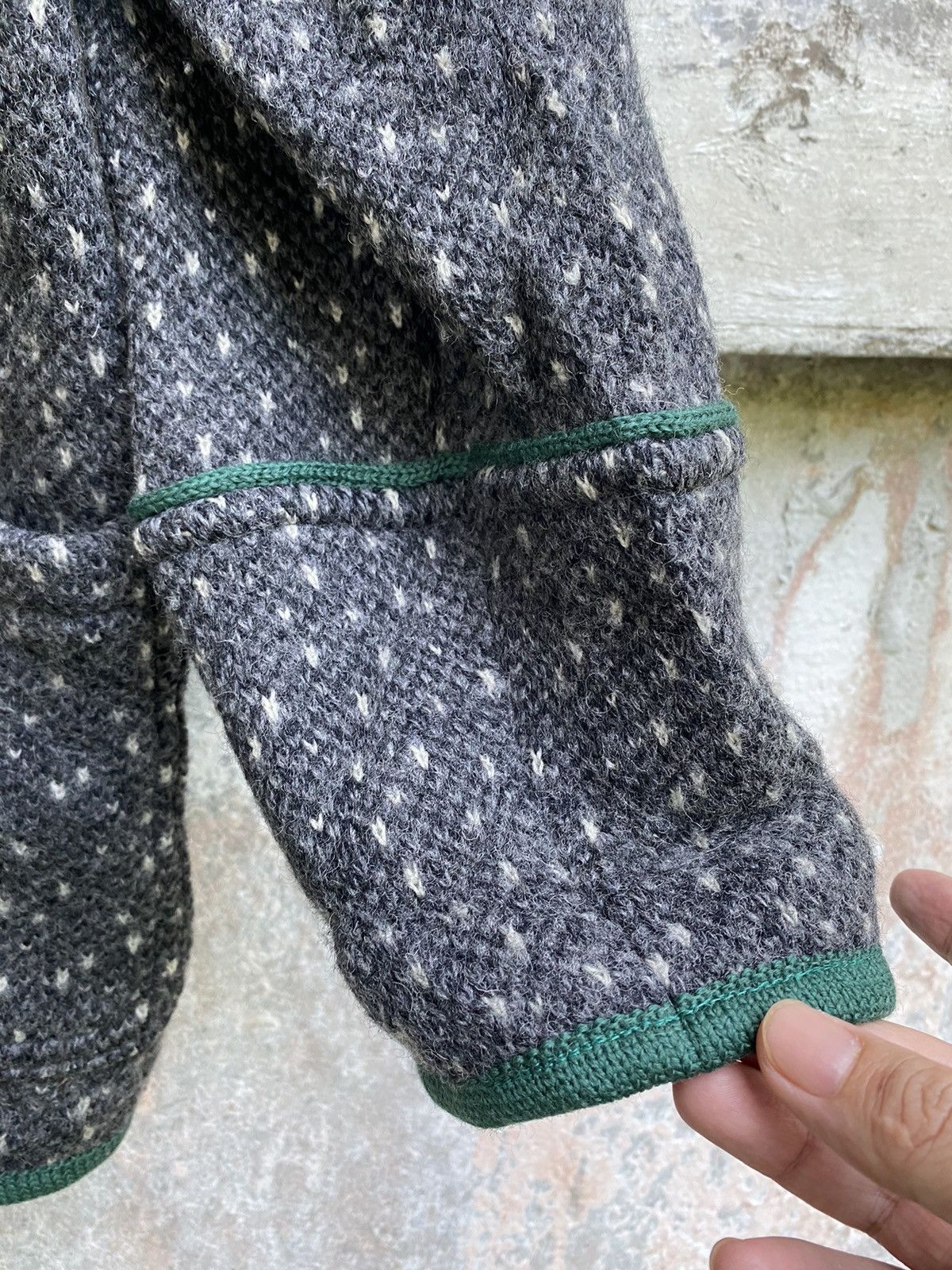 Mostly Heard Rarely Seen Stapf Sportwear Tyrol Blanket Lining Buttonless Cardigan Size US L / EU 52-54 / 3 - 7 Thumbnail