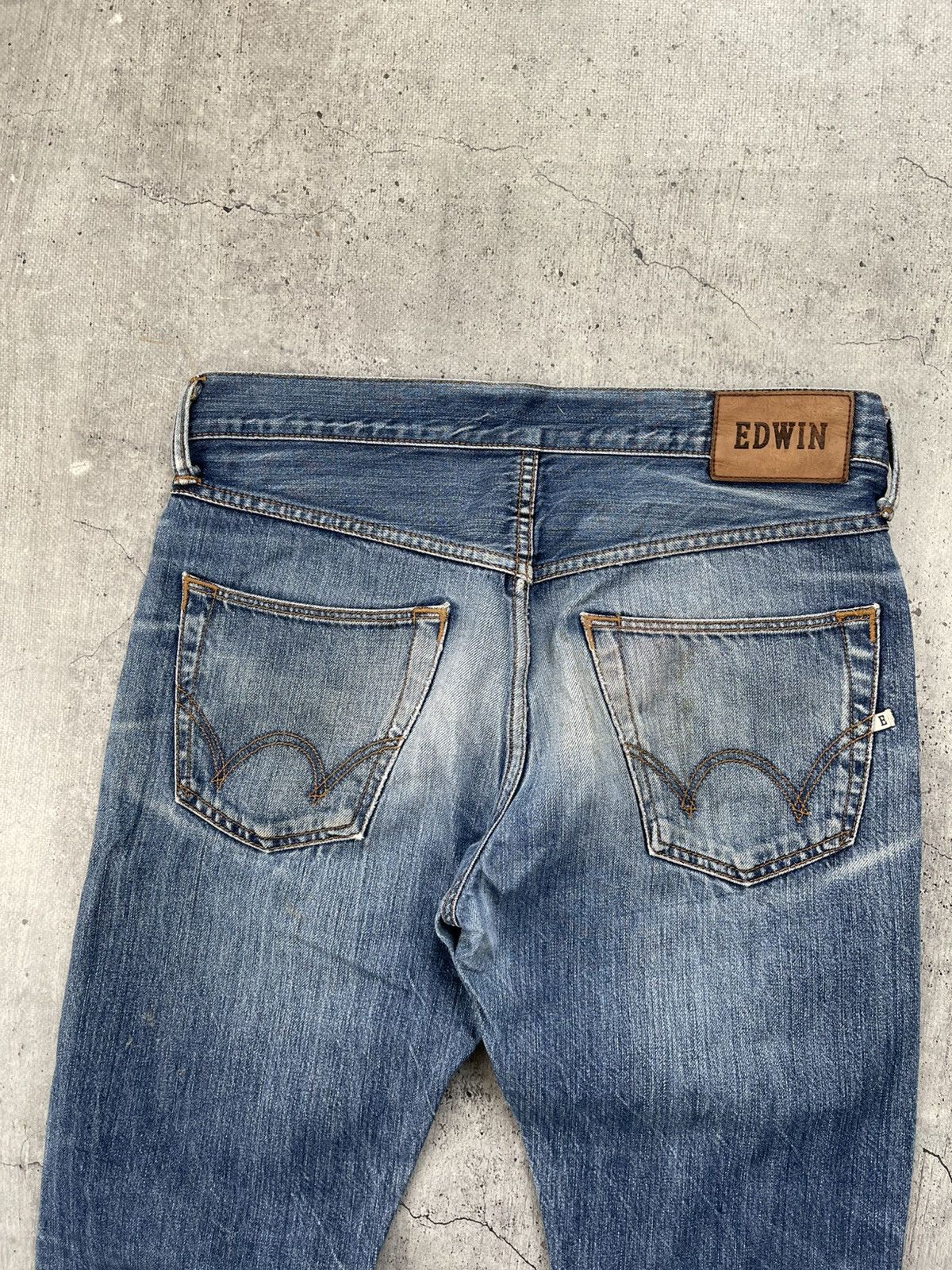 Edwin × Japanese Brand Flare Jeans Edwin Japan Distress Denim Boot Cut 31•34 Size US 31 - 3 Thumbnail
