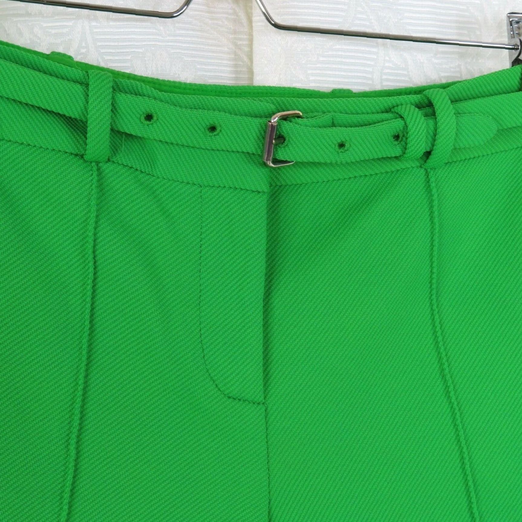 Diane von Furstenberg Diane von Furstenberg Women 2 New Boymuda Green High Waisted Belt Bermuda Shorts Bermuda Shorts Green Belted Women 2 jeans? Size 26" / US 2 / IT 38 - 3 Thumbnail