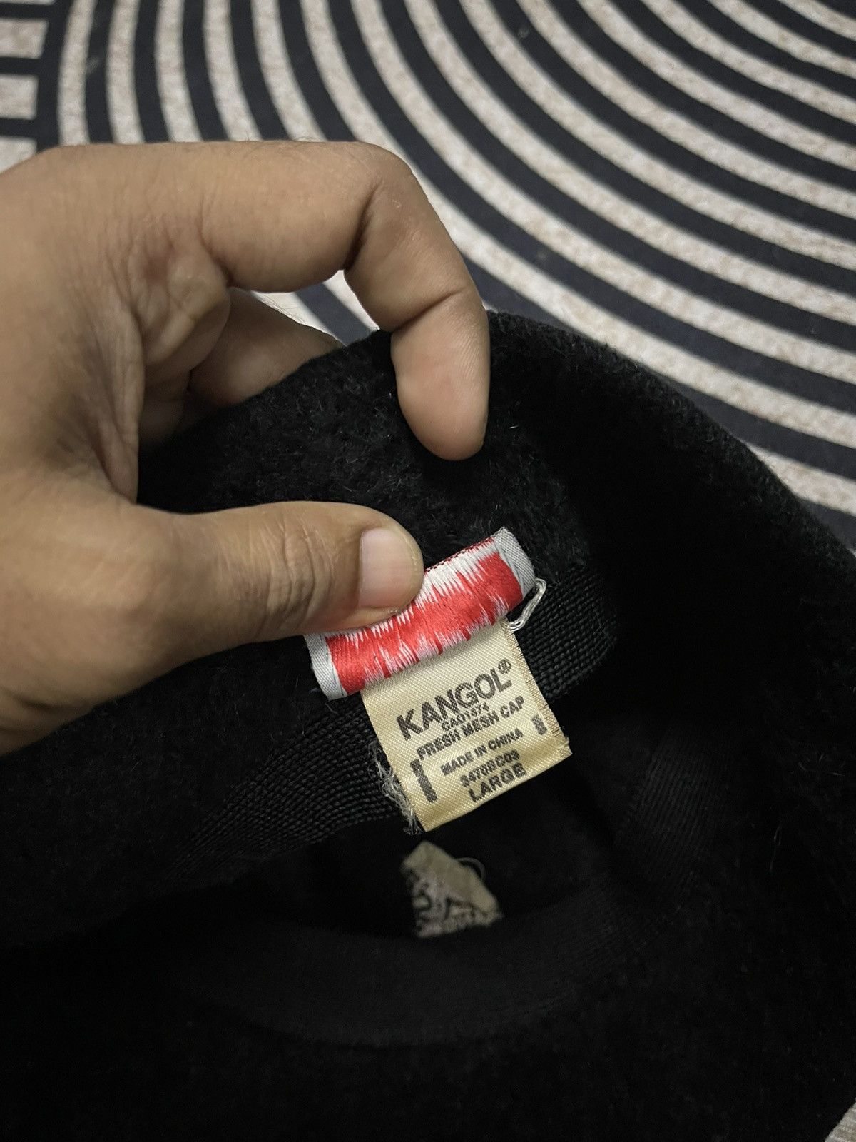 Kangol 90s KANGOL EMBROIDERED LOGO WOOL BUCKET HAT Size ONE SIZE - 6 Thumbnail