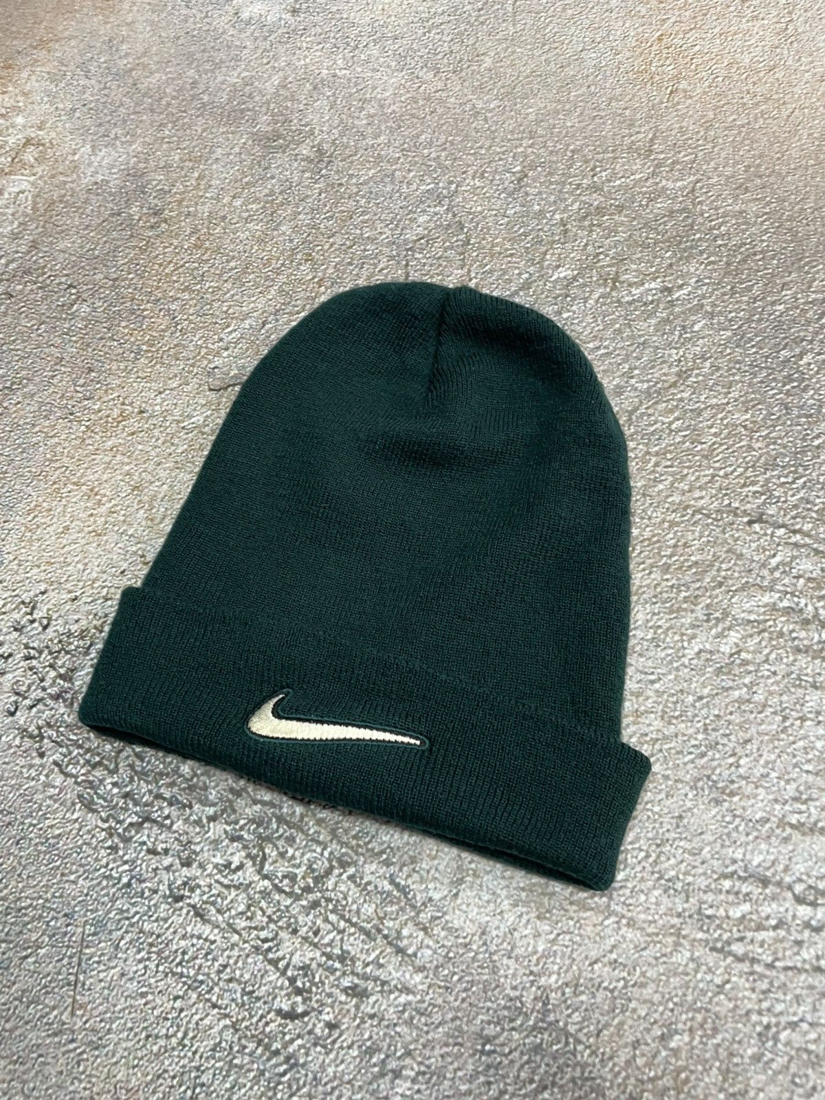 Nike Vintage Nike Center Swoosh Beanie Hat Size ONE SIZE - 2 Thumbnail