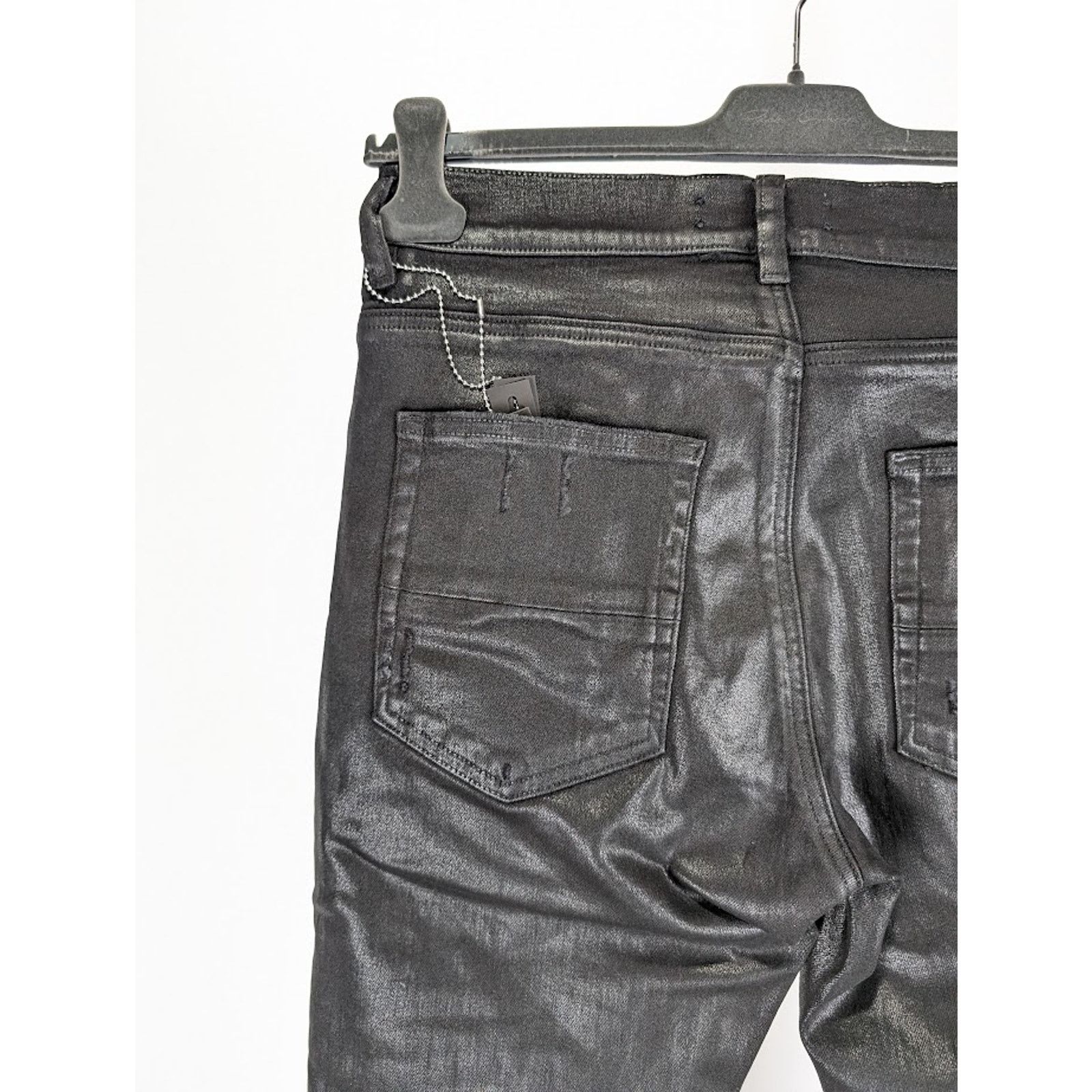 Amiri o1rshd1 Q:2 / Coated MX1 Jeans in Black Size US 33 - 18 Thumbnail