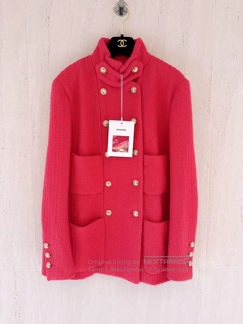 Chanel Chanel 20K equestrian series red double-breasted tweed jac Size XS / US 0-2 / IT 36-38 - 1 Thumbnail