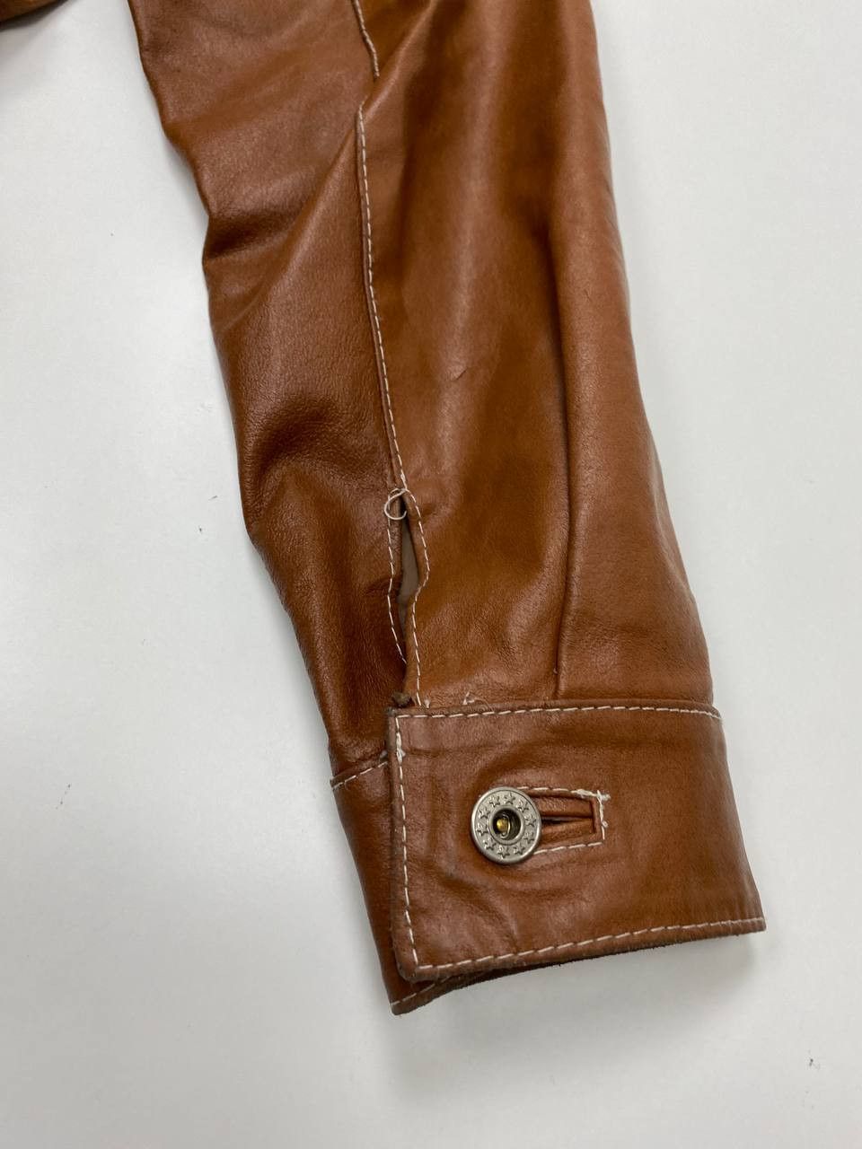 Vintage Mitici Anni 60 Brown L Vintage Italian Leather Coat 1970s Size L / US 10 / IT 46 - 9 Thumbnail