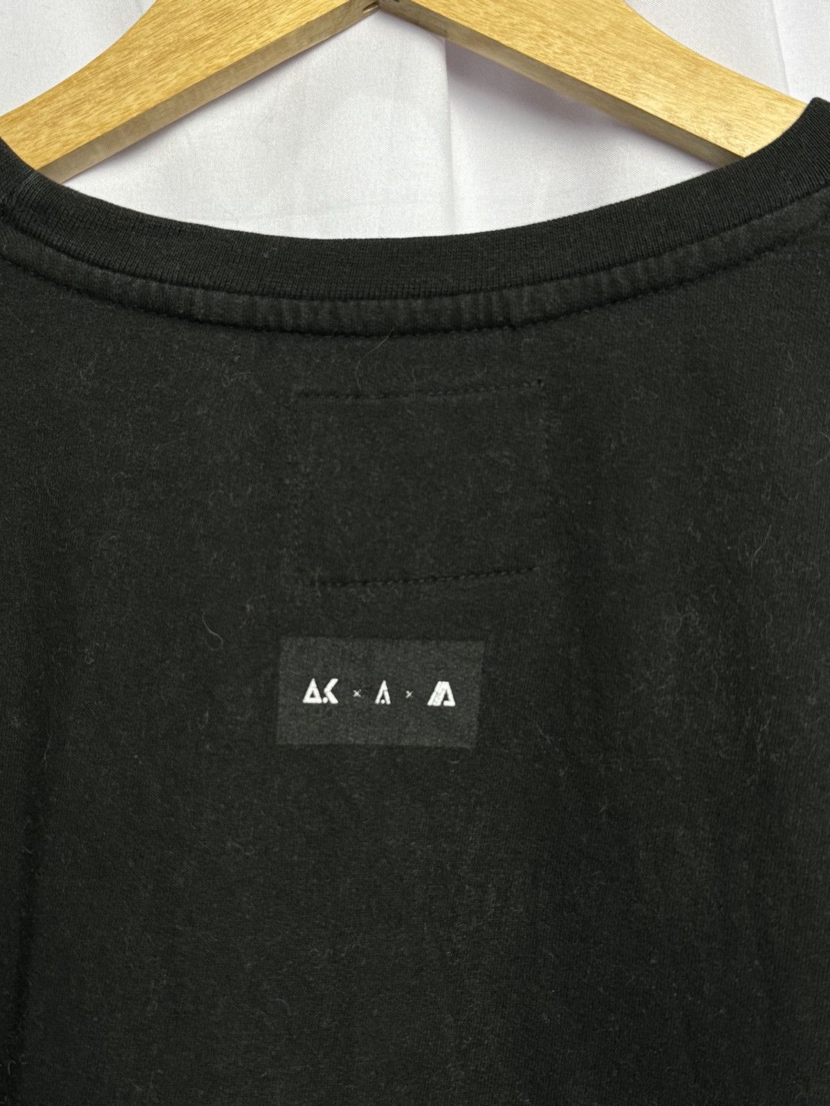Akomplice Akomplice X Rafael Sliks Girl Art Sweaters Size US XL / EU 56 / 4 - 9 Thumbnail