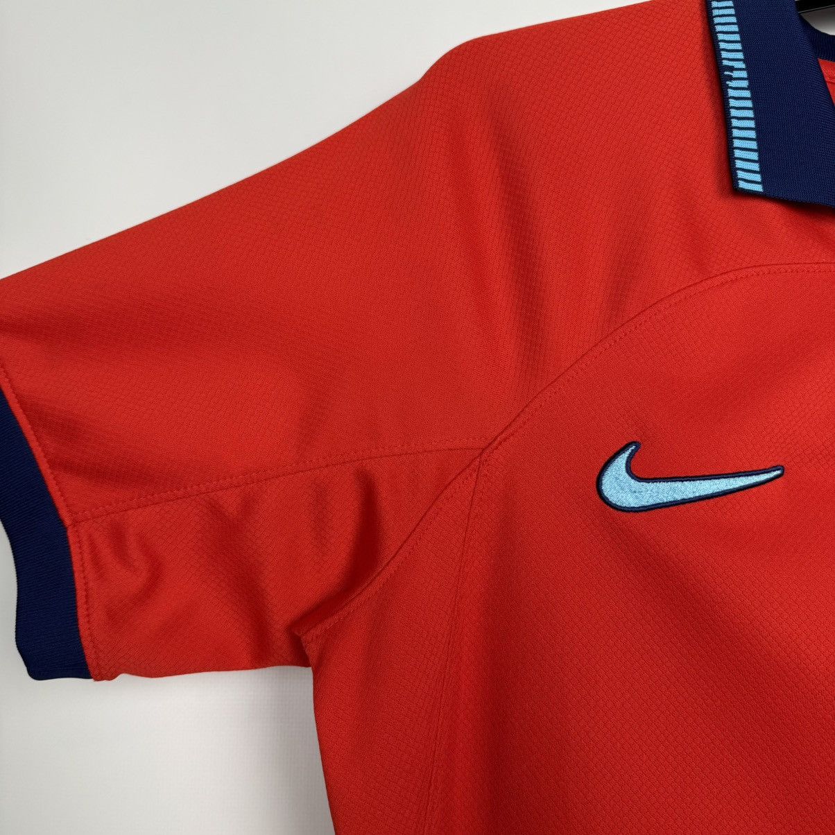 Nike ENGLAND 2022 2023 AWAY FOOTBALL SHIRT SOCCER JERSEY NIKE Size US S / EU 44-46 / 1 - 8 Thumbnail