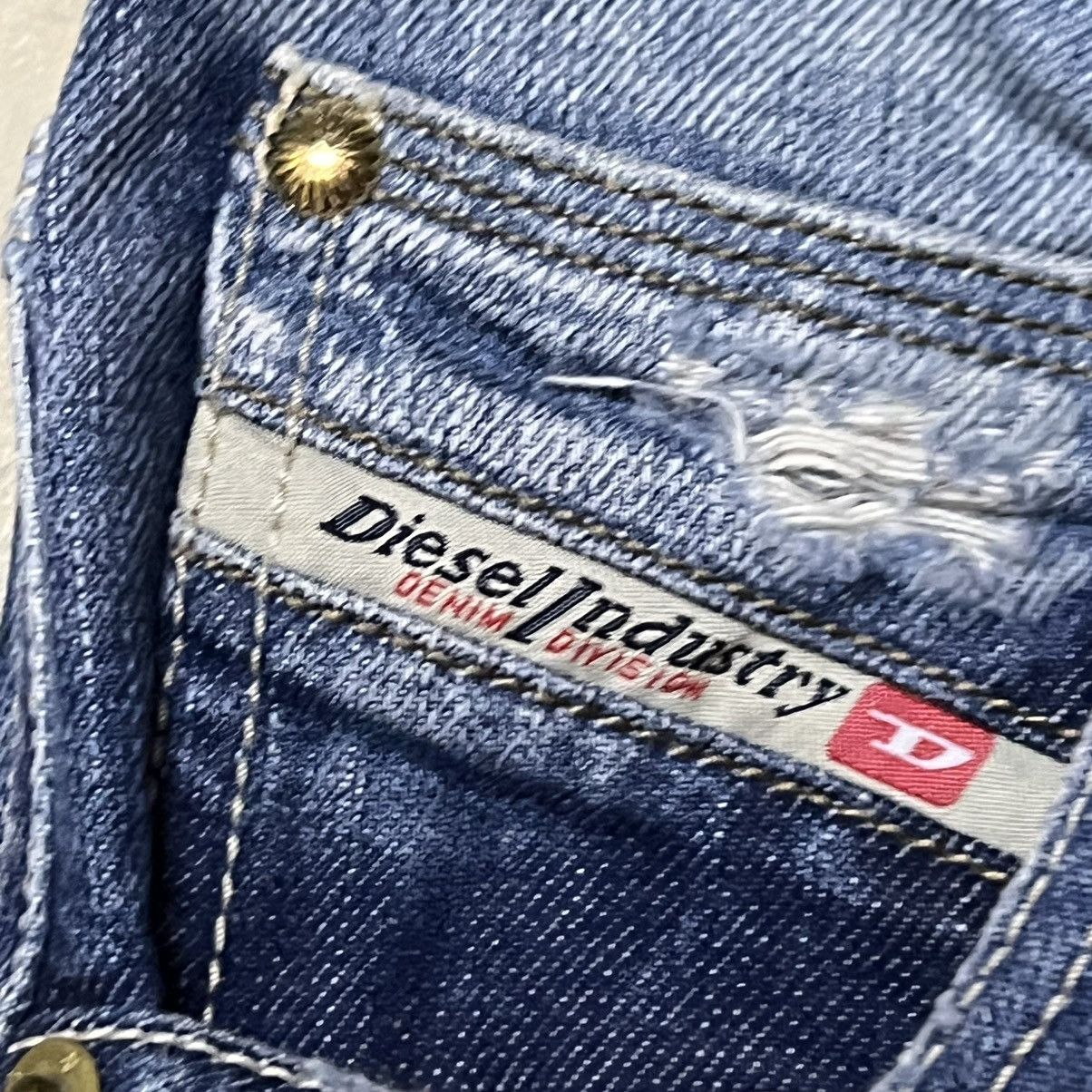 Diesel Diesel Co Distressed Denim Jeans Size US 33 - 6 Thumbnail