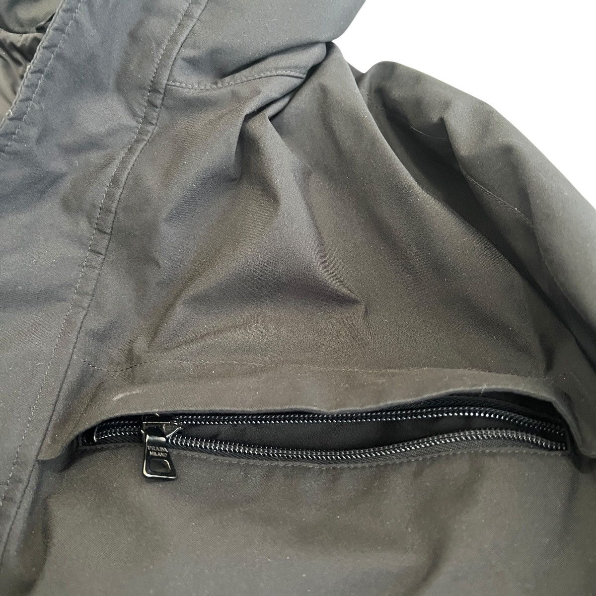 Prada PRADA GORE-TEX Nylon Padded Hooded Jacket 46 Size US M / EU 48-50 / 2 - 18 Thumbnail