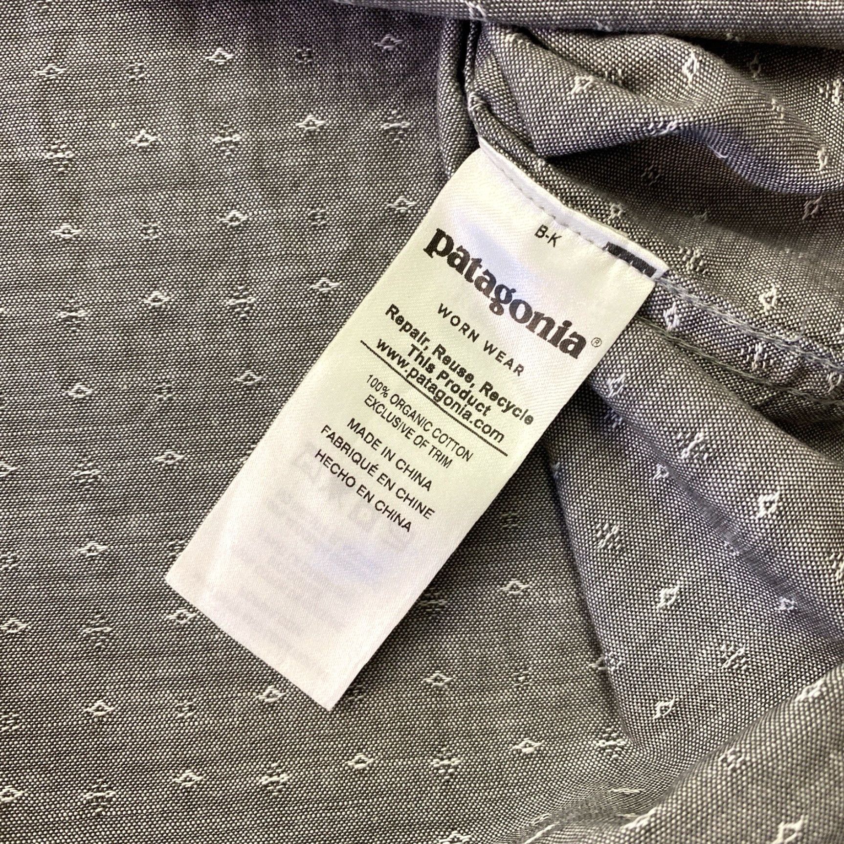 Patagonia Patagonia Shirt Mens M Gray Long Sleeve Button-Up Casual Outdoor Fish Plaid Lightweight Pockets Size US M / EU 48-50 / 2 - 5 Thumbnail