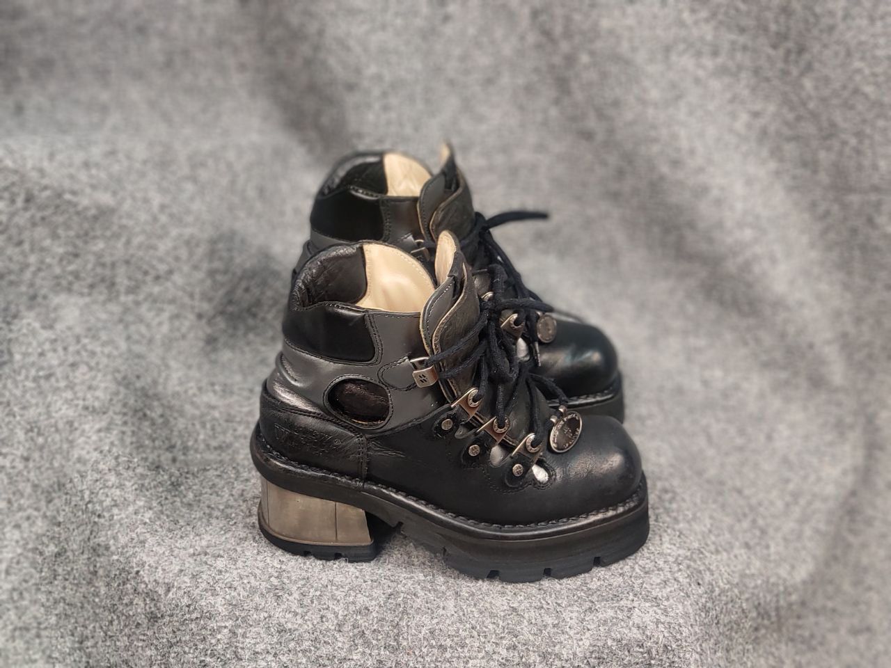 New Rock New Rock Black Leather metallic heel with hole lace Boots Size US 10 / IT 40 - 5 Thumbnail