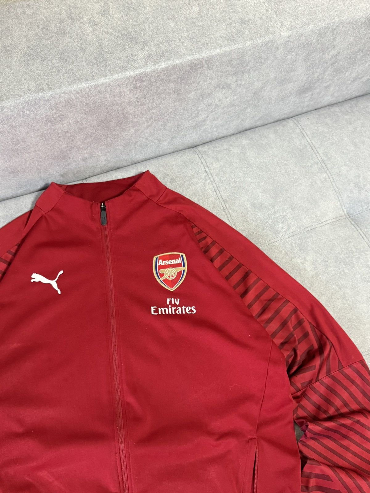 Puma × Vintage Puma Arsenal F. C. zip jacket hoodie soccer jersey size XL Size US XL / EU 56 / 4 - 6 Thumbnail