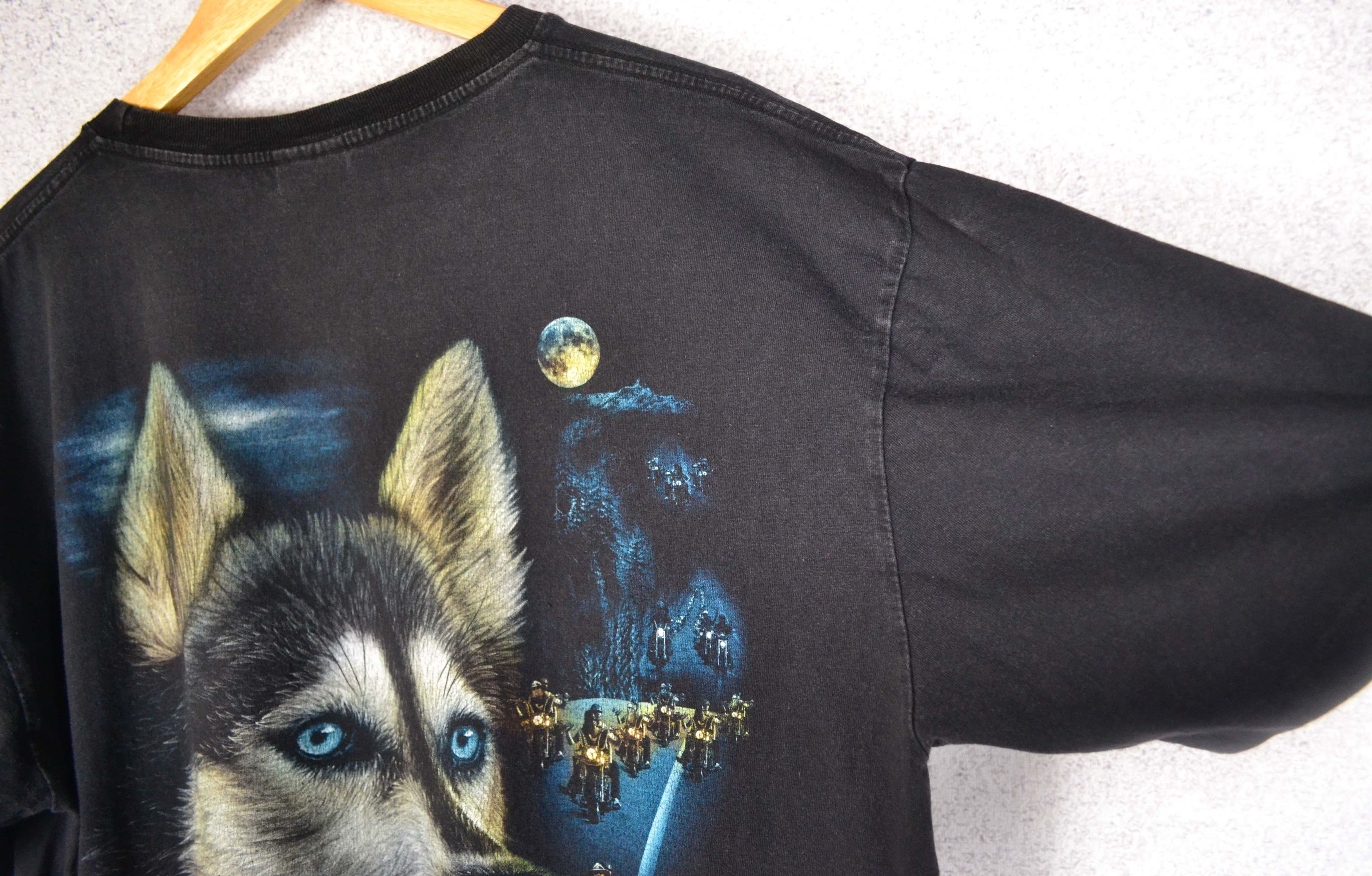 Harley Davidson Wild Wolf Bikes Vintage T-shirt Short Sleeve Size US XL / EU 56 / 4 - 12 Thumbnail