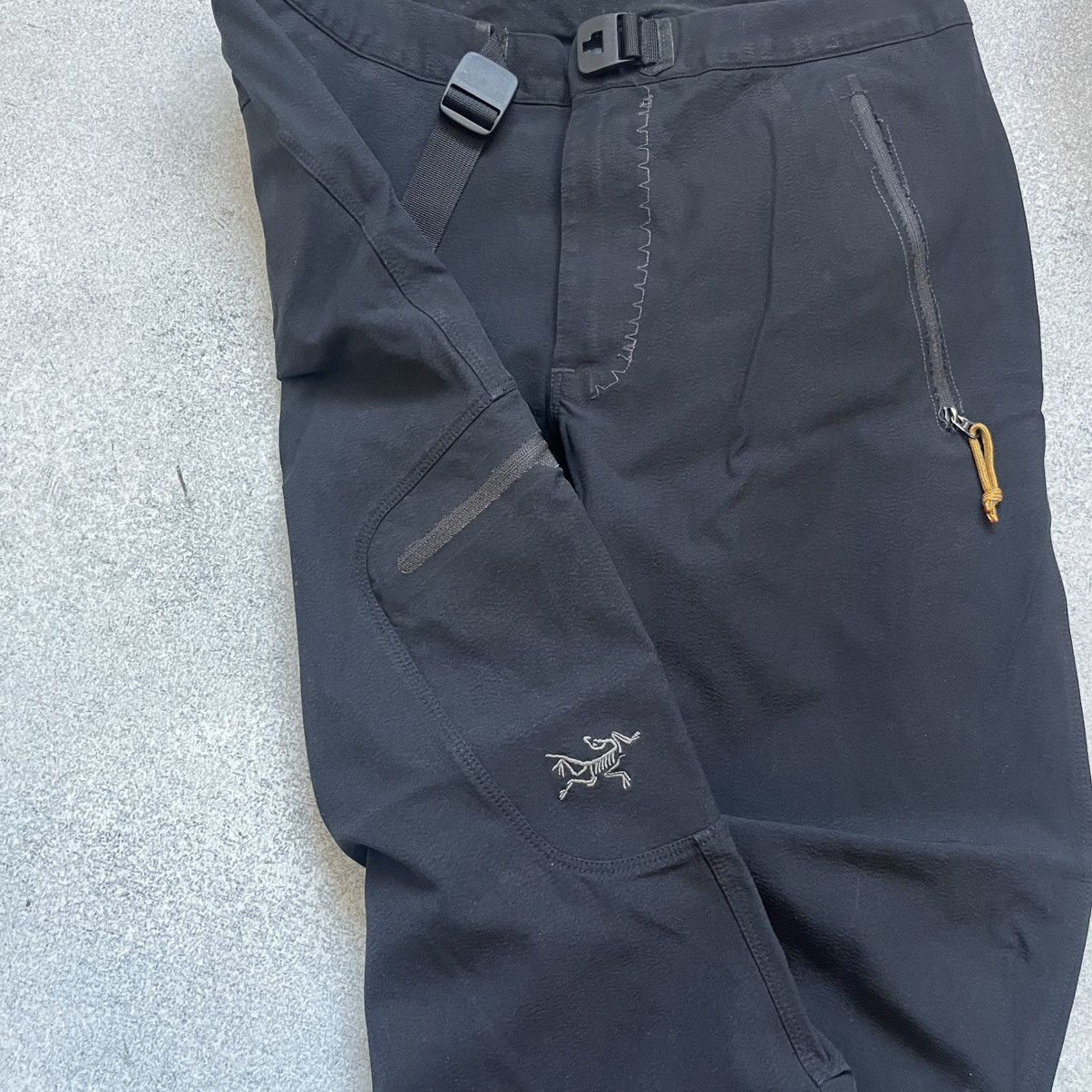 Arc'teryx Arc’teryx Nylon Pants Vintage Gorpcore Size US 30 / EU 46 - 8 Thumbnail