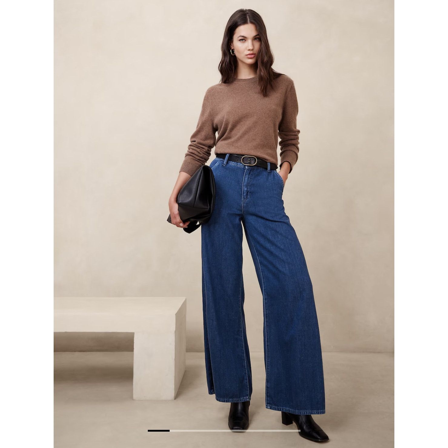Banana Republic Banana Republic ULTRA HIGH-RISE WIDE-LEG TROUSER JEAN Size 30" / US 8 / IT 44 - 1 Thumbnail