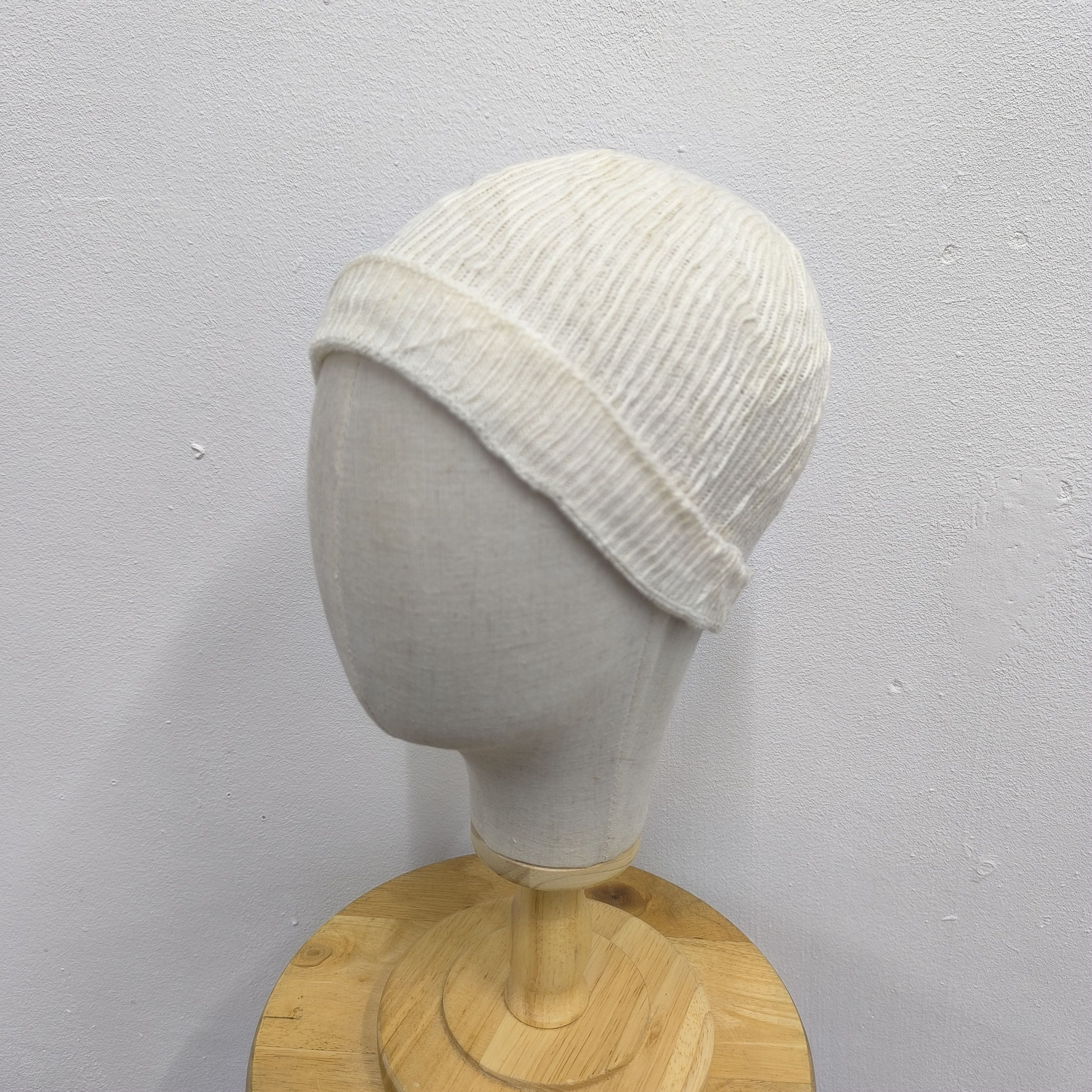 Japanese Brand 🌟Rohw master for urban research short beanie hat Size ONE SIZE - 2 Thumbnail