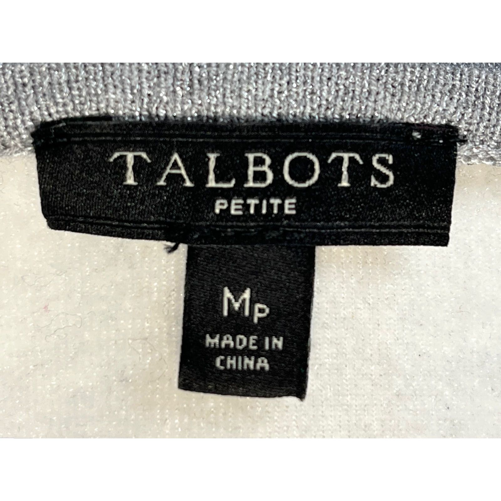 Talbots VINTAGE Talbots Silver Metallic Sweater Petite Medium Pullover 3/4 Sleeve Knit Womens Size M / US 6-8 / IT 42-44 - 4 Thumbnail