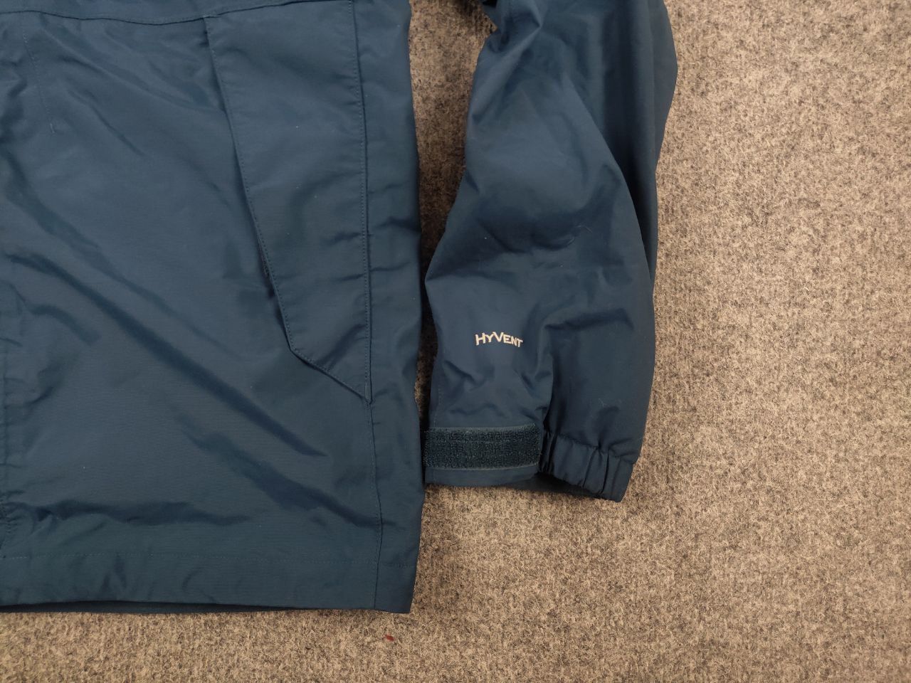 The North Face Vintage The North Face Blue HyVent Hooded Zip Ski Jacket Y2K Size US S / EU 44-46 / 1 - 6 Thumbnail