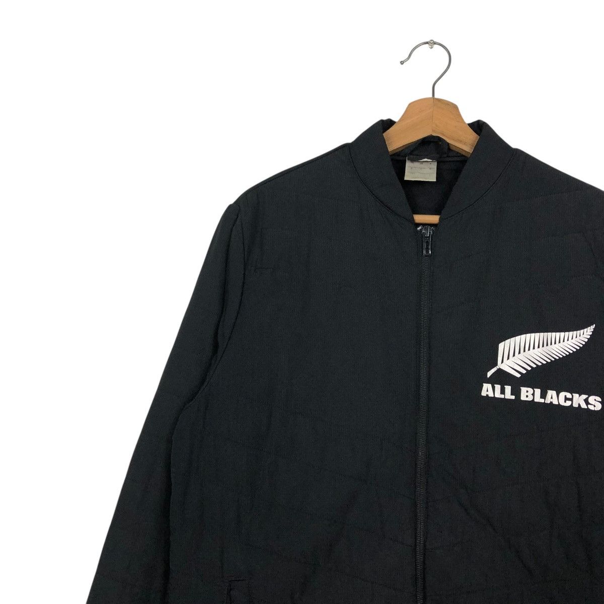 Adidas 🔥VINTAGE BOMBER JACKET ADIDAS ALL BLACK BIG LOGO Size US L / EU 52-54 / 3 - 9 Thumbnail