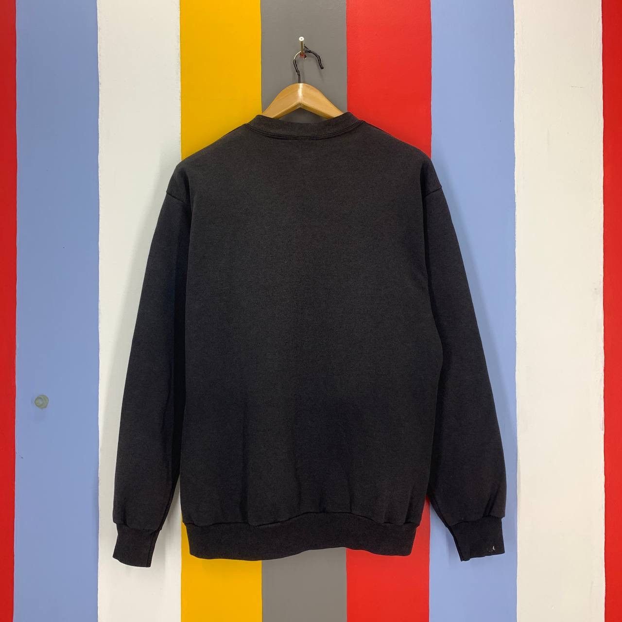 Converse 90s Vintage CONVERSE OFFICIAL PRODUCT Sweatshirt #2168/19 Size US M / EU 48-50 / 2 - 10 Thumbnail
