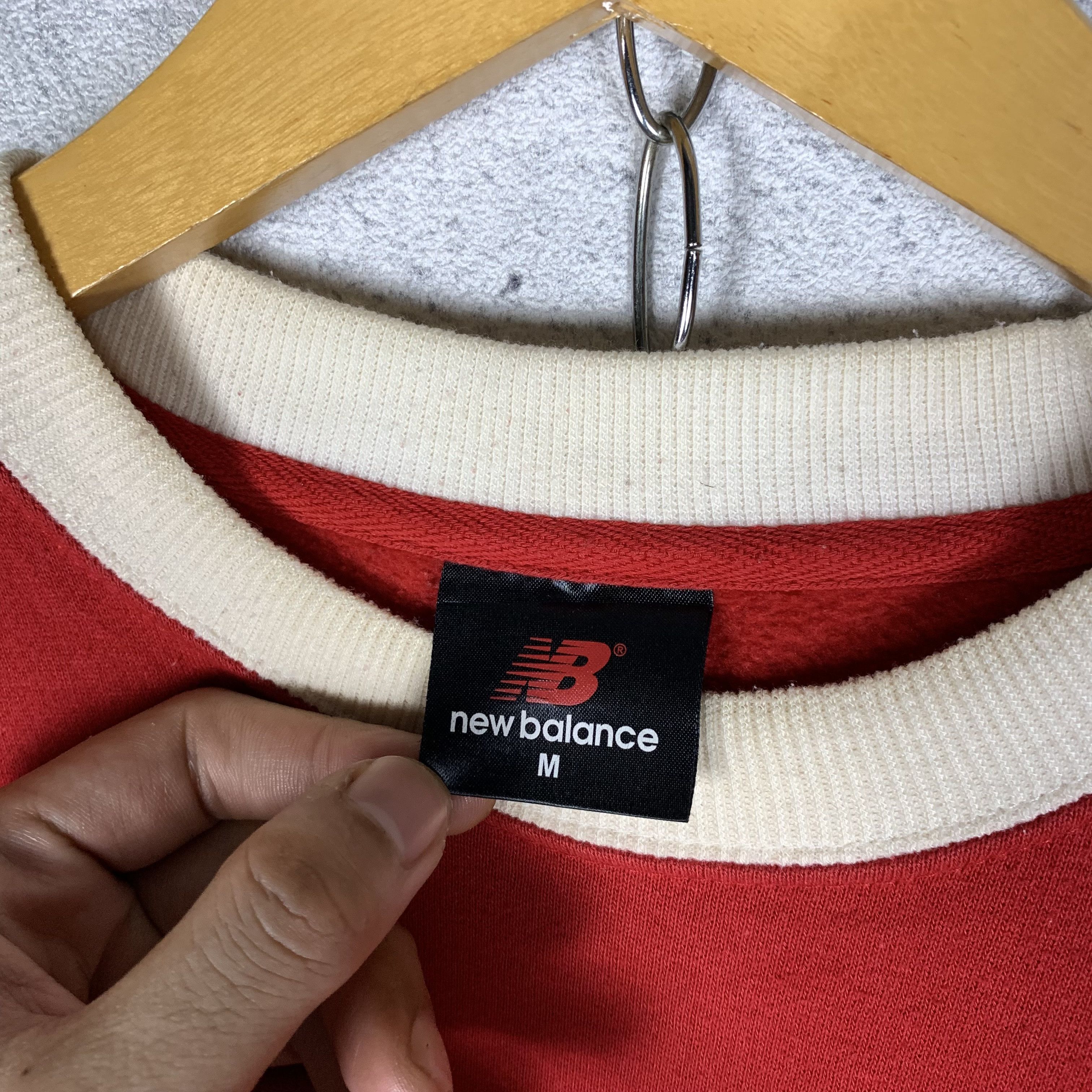 New Balance Vintage New Balance Sweatshirt Crewneck Size US M / EU 48-50 / 2 - 4 Thumbnail
