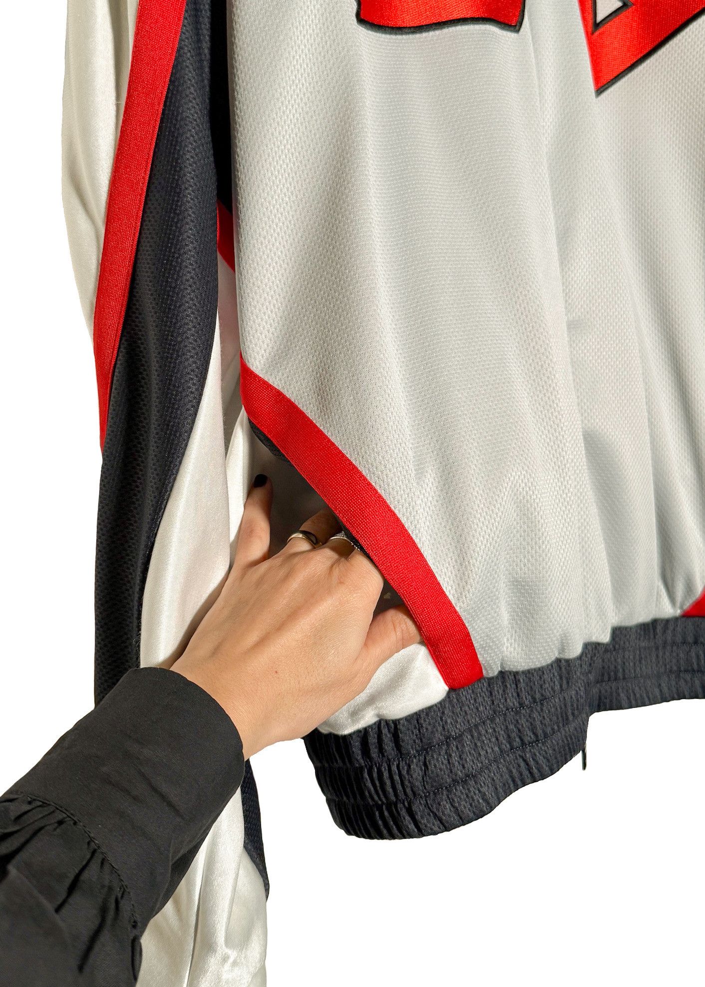Louis Vuitton Louis Vuitton FW22 White Graphic Hockey Tracktop Jacket Size US XL / EU 56 / 4 - 7 Thumbnail
