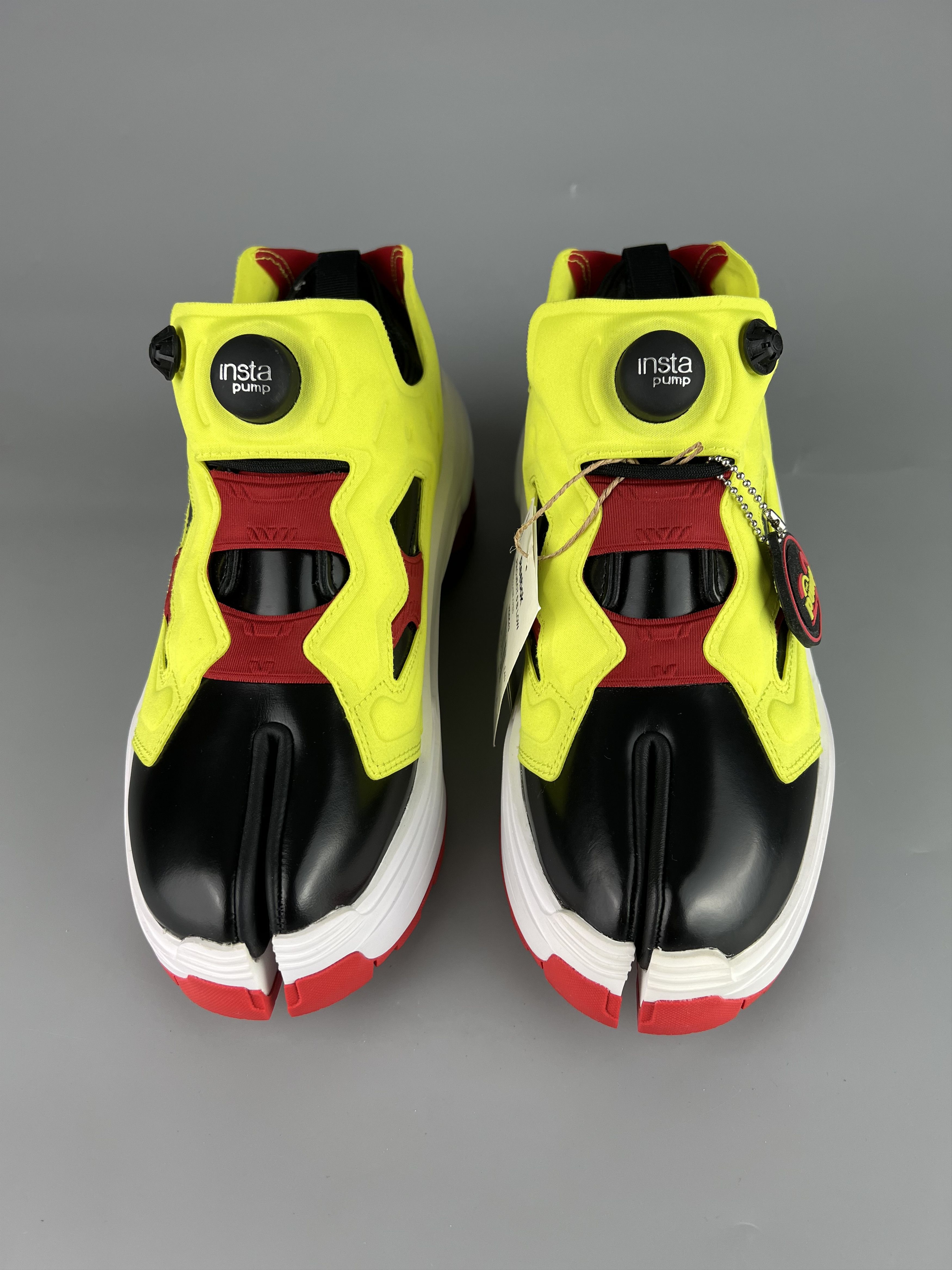 Maison Margiela × Reebok Maison Margiela X Reebok InstaPump Fury Tabi Size US7 Size US 7 / EU 40 - 5 Thumbnail