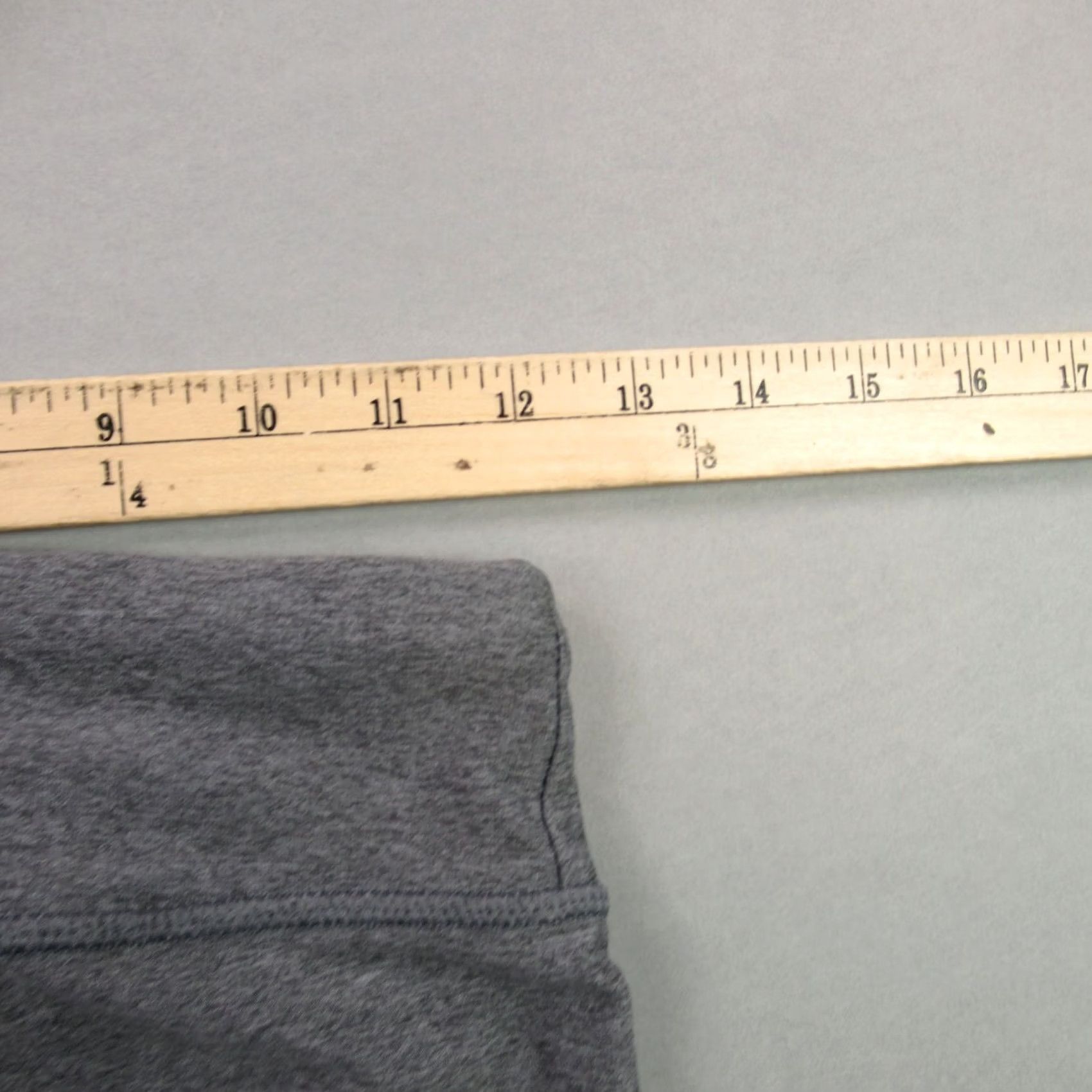 The North Face The North Face Leggings Womens XS Tapered Leg Stretch Lightweight Casual Workout Gray Polyester Blend Spandex Knit Inseam 28 in Ankle Pockets Outdoor Size 26" / US 2 / IT 38 - 7 Thumbnail