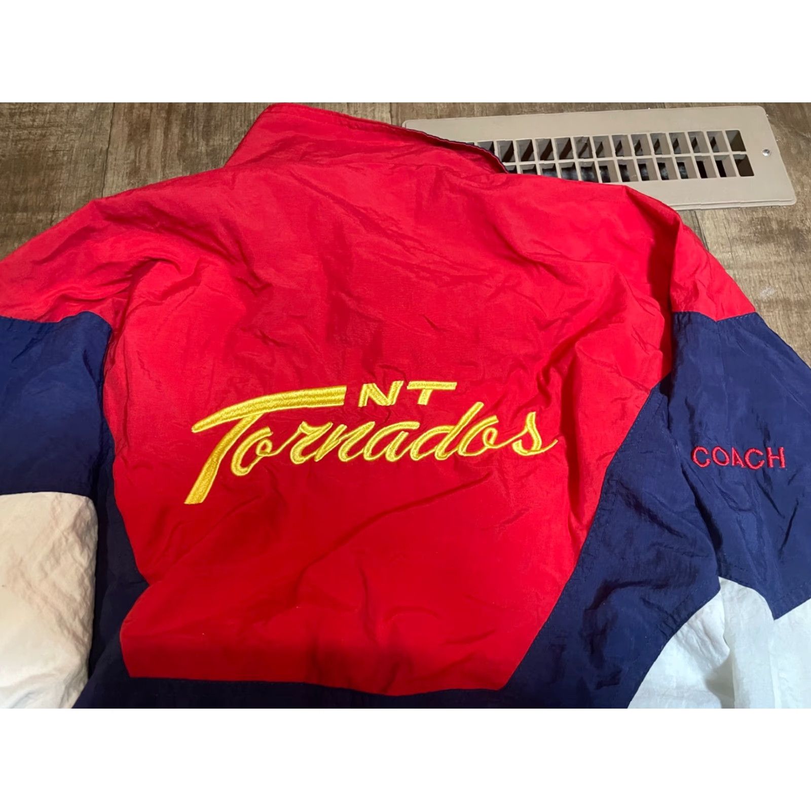 Coach VINTAGE XXL Kobe Jacket Mens 2XL Windbreaker Jacket Full Zip Red Blue 90s Varsity Coach Embordered Nylon Canada Mens Size US XXL / EU 58 / 5 - 7 Thumbnail