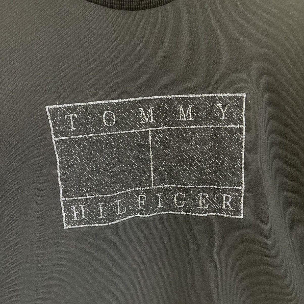 Japanese Brand × Tommy Hilfiger Tommy Hilfiger Big Logo Crewneck Sweatshirt Baggy Size S Size US XS / EU 42 / 0 - 3 Thumbnail