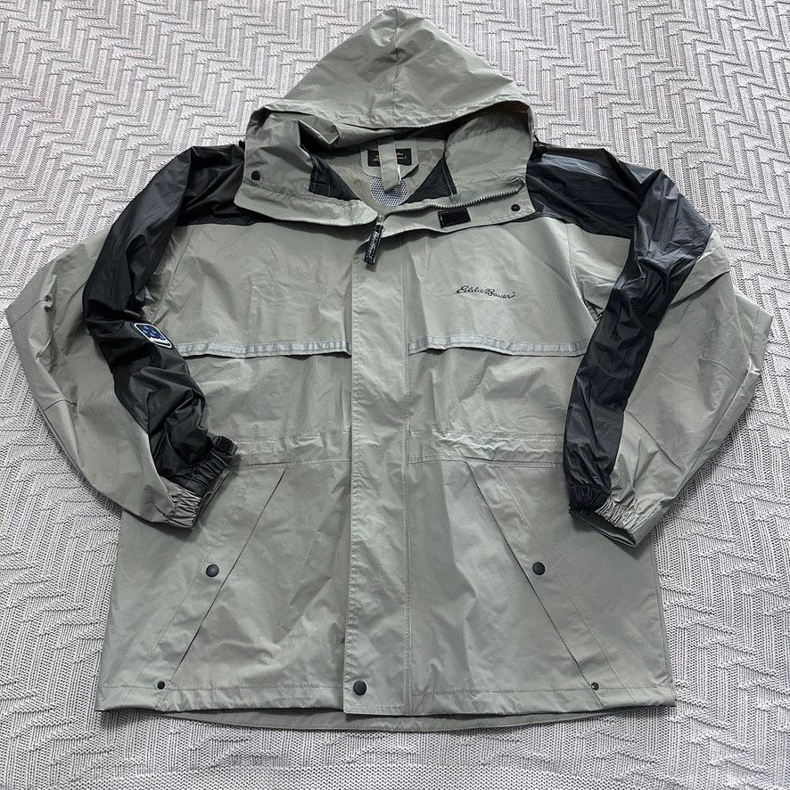 Eddie Bauer Vintage Eddie Bauer tan waterproof windbreaker jacket size M Size US M / EU 48-50 / 2 - 1 Thumbnail