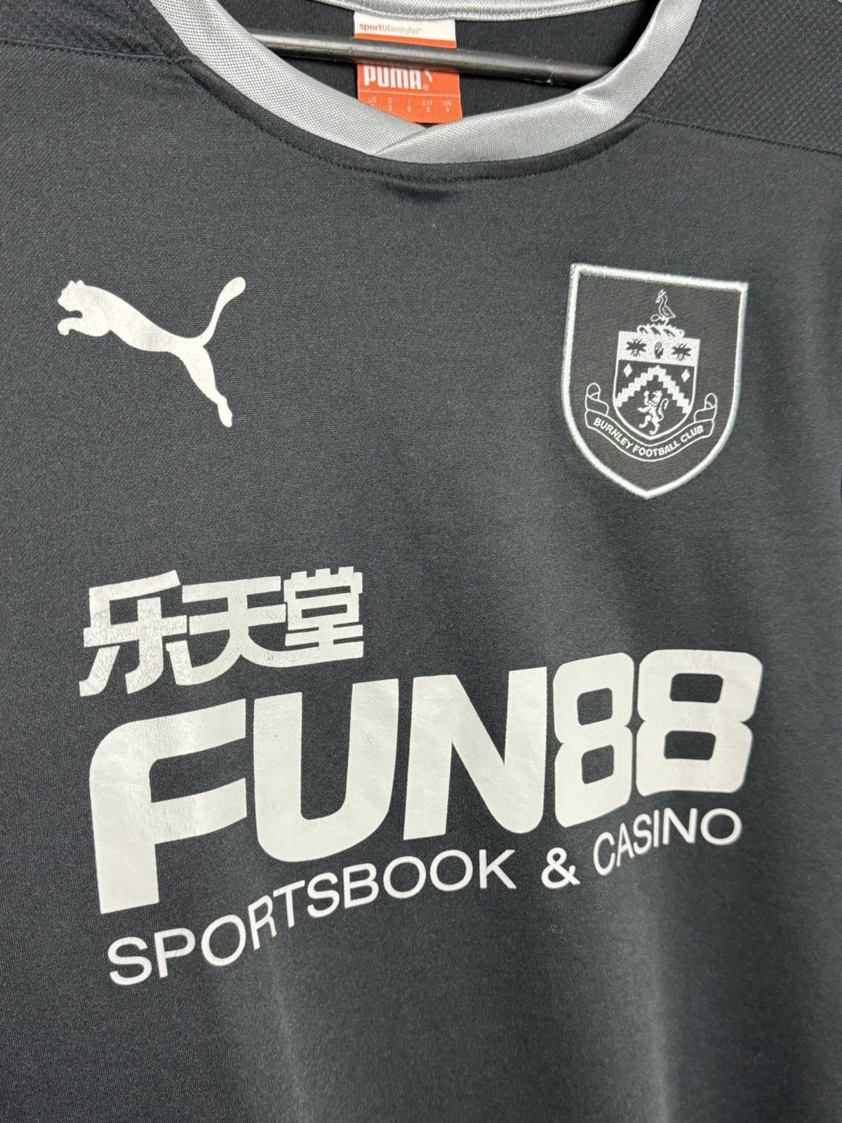 Puma Burnley 14/15 Away Football Jersey Size US S / EU 44-46 / 1 - 3 Thumbnail