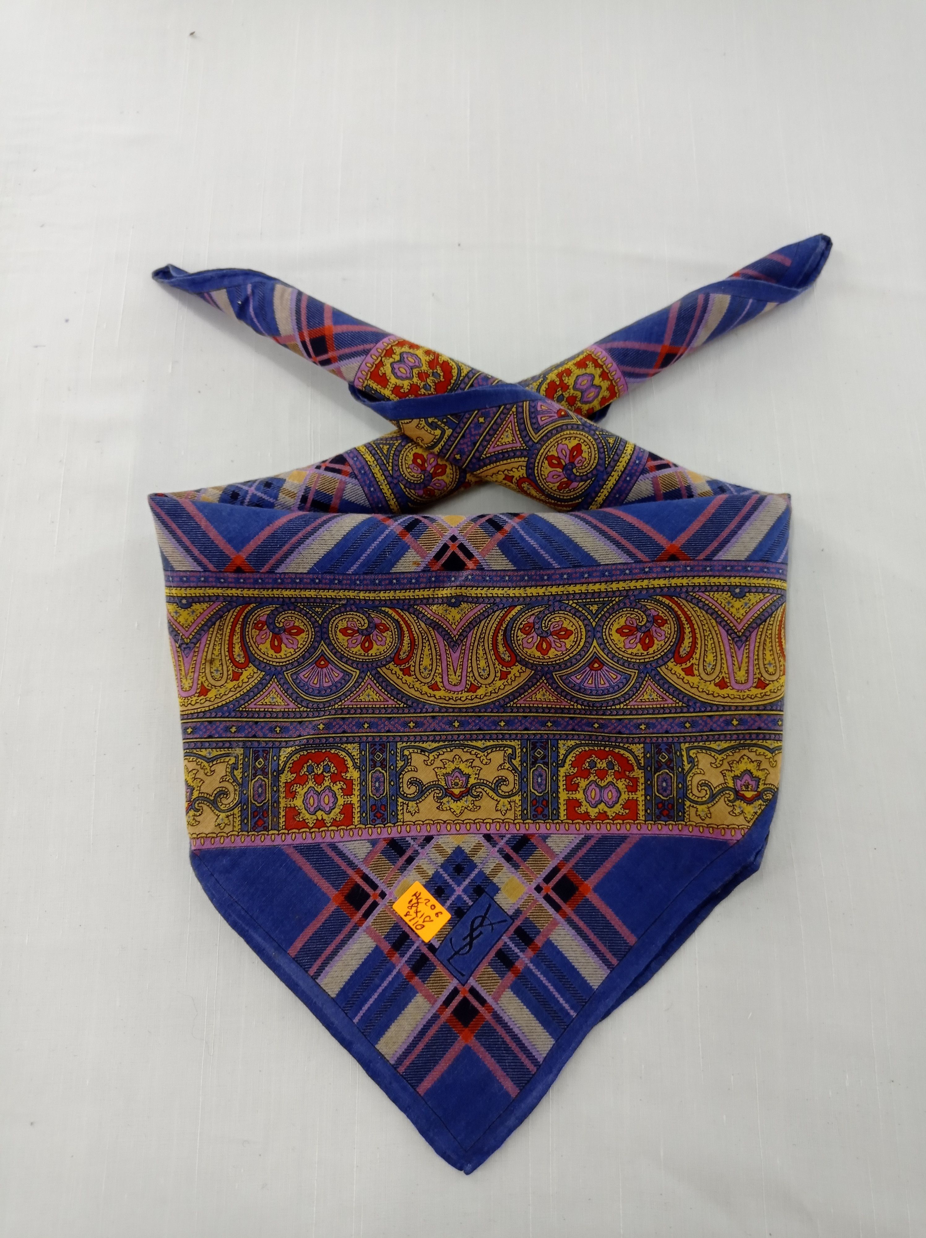 Vintage Vintage Yves Saint Laurent Handkerchief / Neckwear / Bandana Size ONE SIZE - 1 Thumbnail