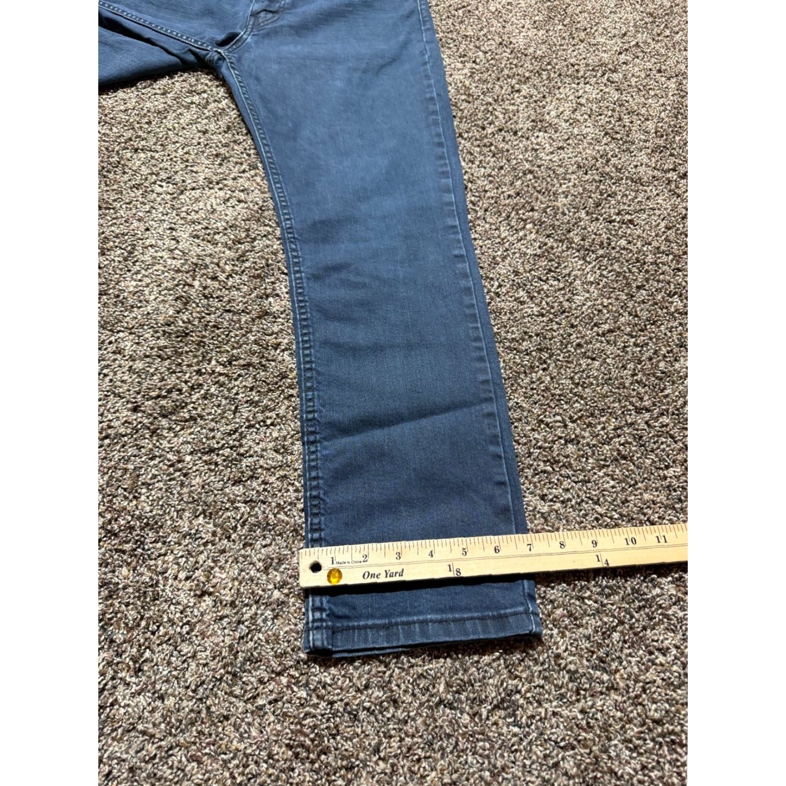 Levi's Levis 511 Slim Fit Jeans 32 Blue Denim 30 Inseam 5-Pocket Men Regular Size 32X30 Straight Rise Mid Size US 32 / EU 48 - 3 Thumbnail