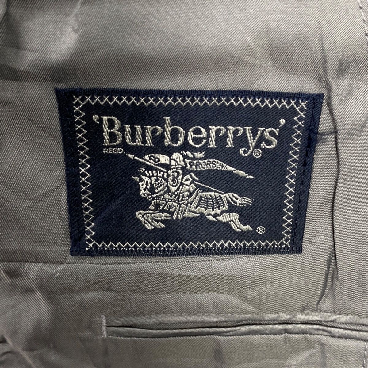 Burberry Vintage BURBERRY LONDON Grey Houndstooth Blazer Coat Size 38R - 5 Thumbnail