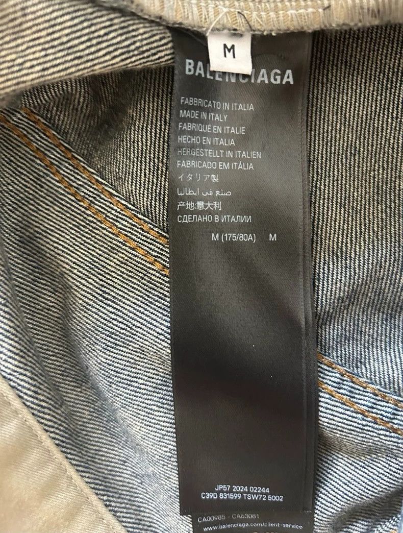 Balenciaga Balenciaga size M Embroidered letter baggy loose jeans Size US 26 / EU 42 - 4 Thumbnail