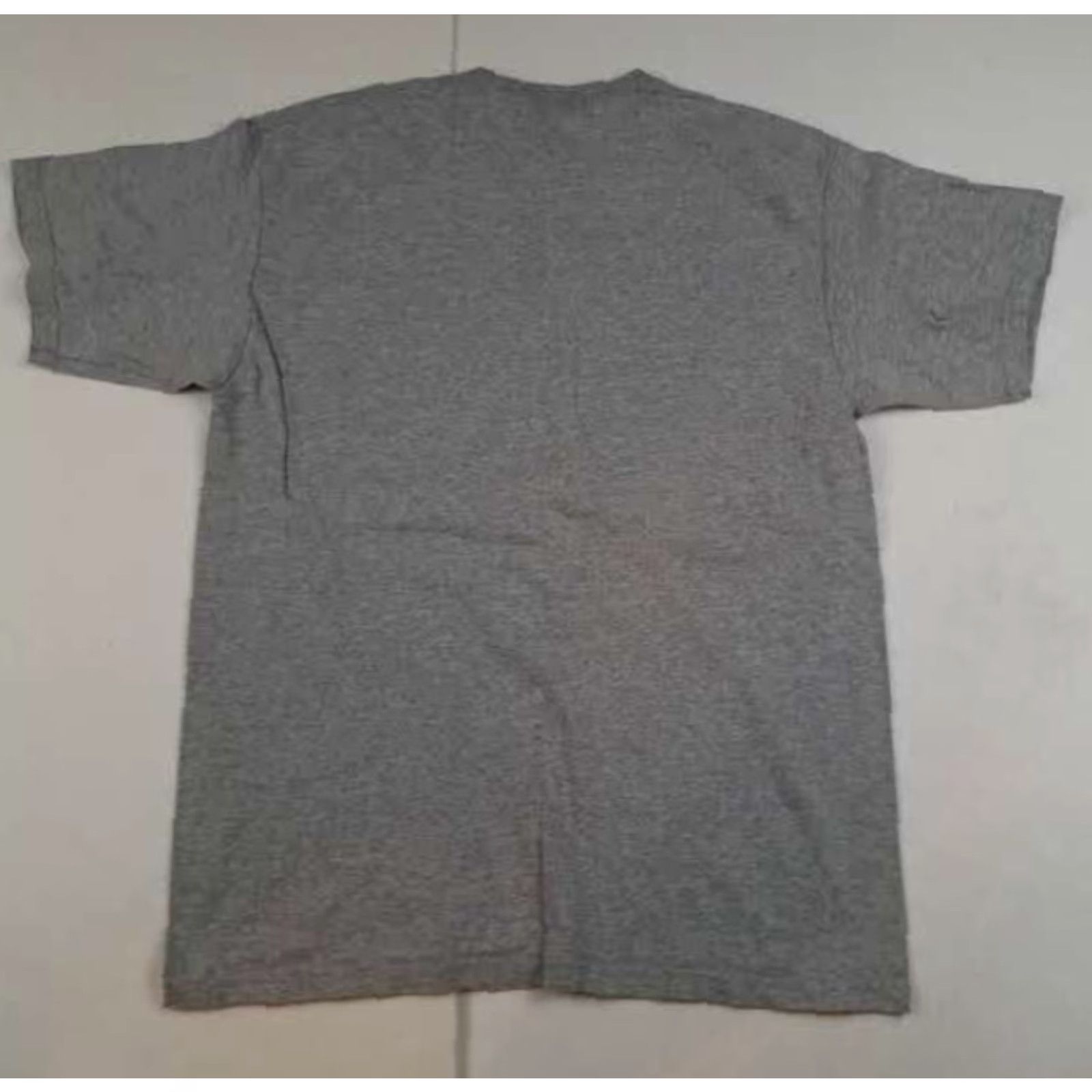Vintage OSAN-AB Korea Air Force Base T-Shirt L by Oarsman Men Short Sleeve Gray Military 28in Long Pit to Pit 21in Regular Fit Size US L / EU 52-54 / 3 - 5 Thumbnail