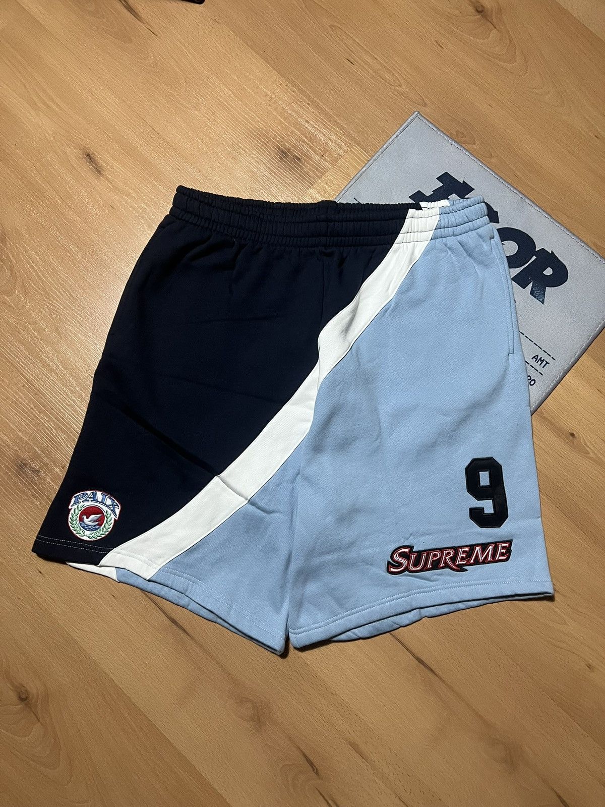Supreme Colorblock Shorts Navy Blue Size M