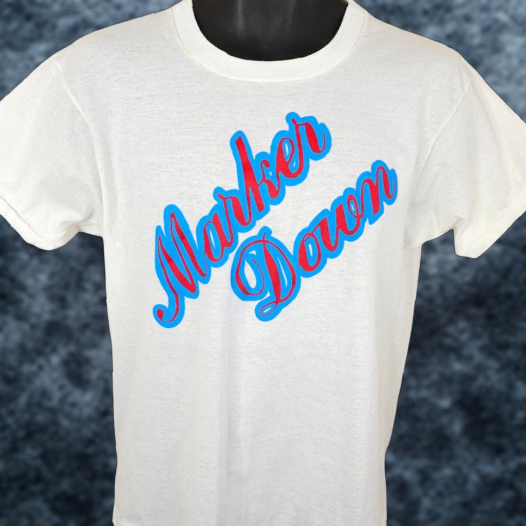 Vintage VINTAGE Marker Down T Shirt Mens Size Medium White 80s Las Vegas Bar Made In USA Size US M / EU 48-50 / 2 - 1 Thumbnail