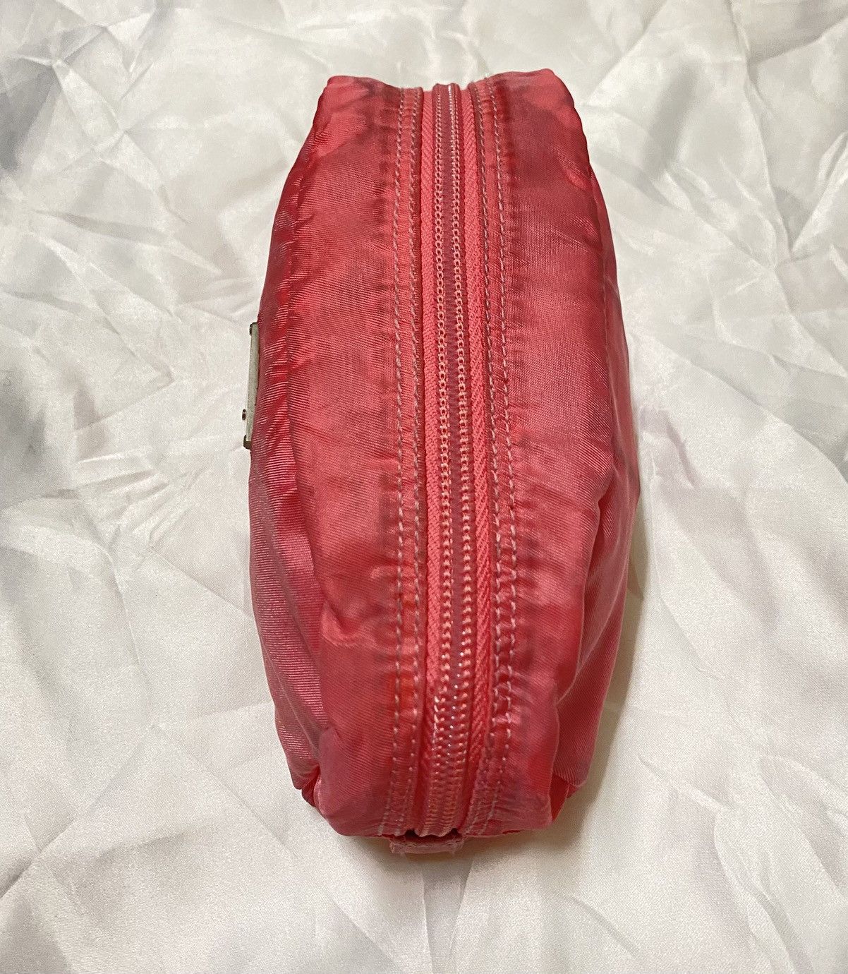 Prada Prada pink Nylon Vela Cosmetic pouch Italy Size ONE SIZE - 5 Thumbnail