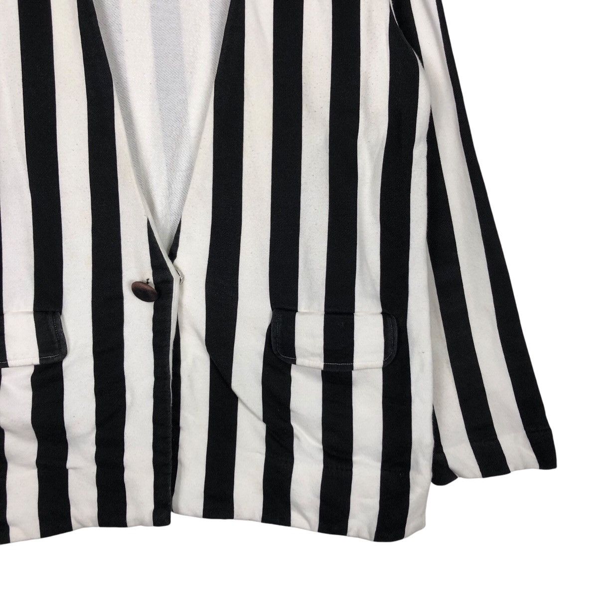 Japanese Brand Vintage Japanese Brand Zebra Blazer Shirt Rare Medium Size US M / EU 48-50 / 2 - 4 Thumbnail