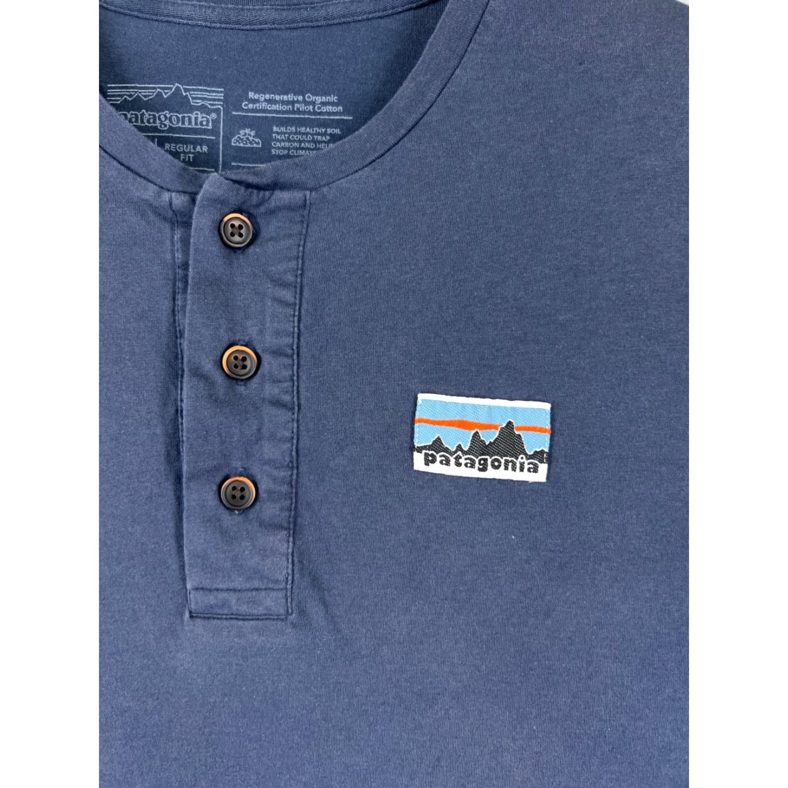 Patagonia Patagonia Shirt Men M Blue Henley Short Sleeve 100% Cotton USA Striped Logo Pockets T-Shirt Alignment: Read Size US M / EU 48-50 / 2 - 6 Thumbnail