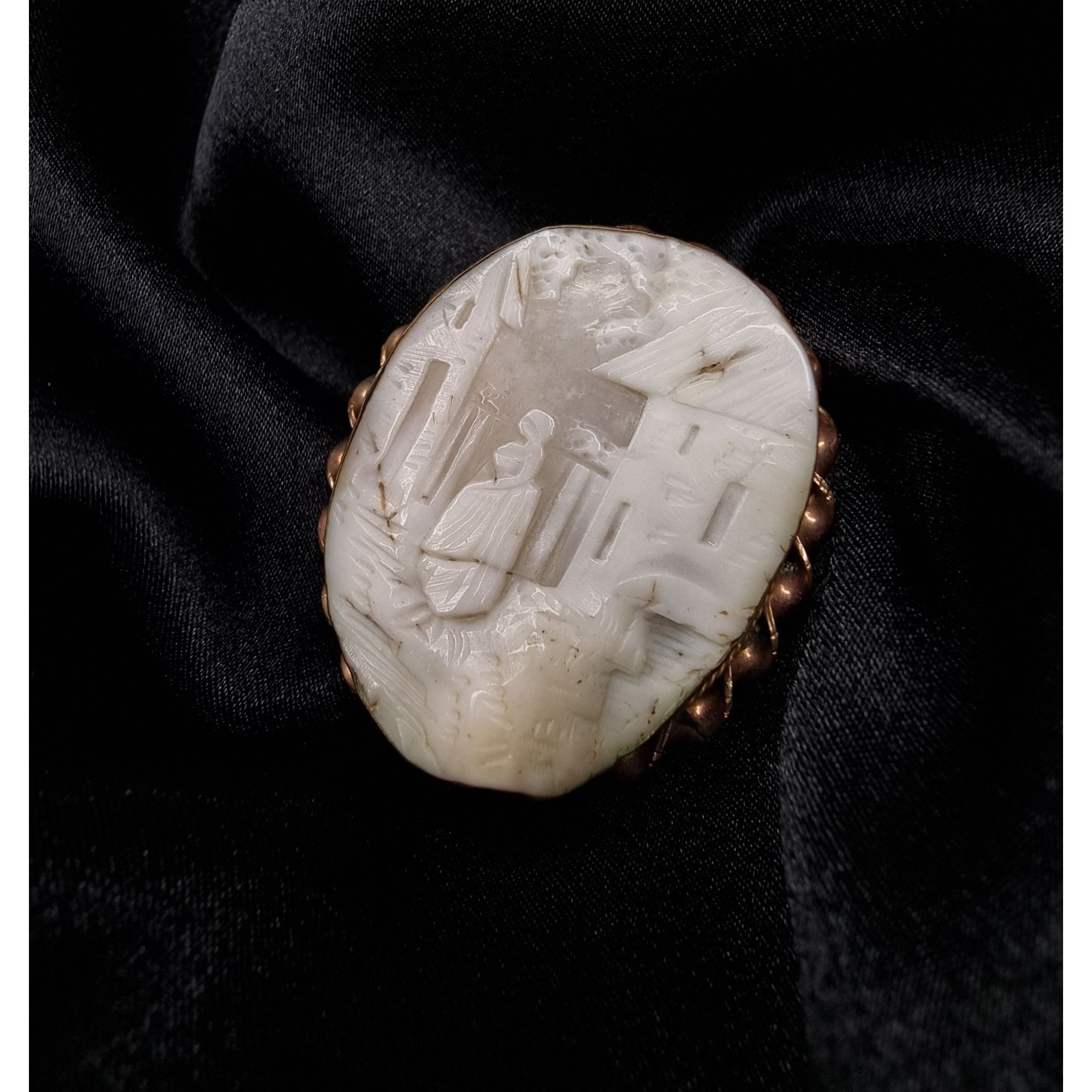 Vintage Antique Hand-Carved Cameo Brooch With Scenic Village Size ONE SIZE - 2 Thumbnail