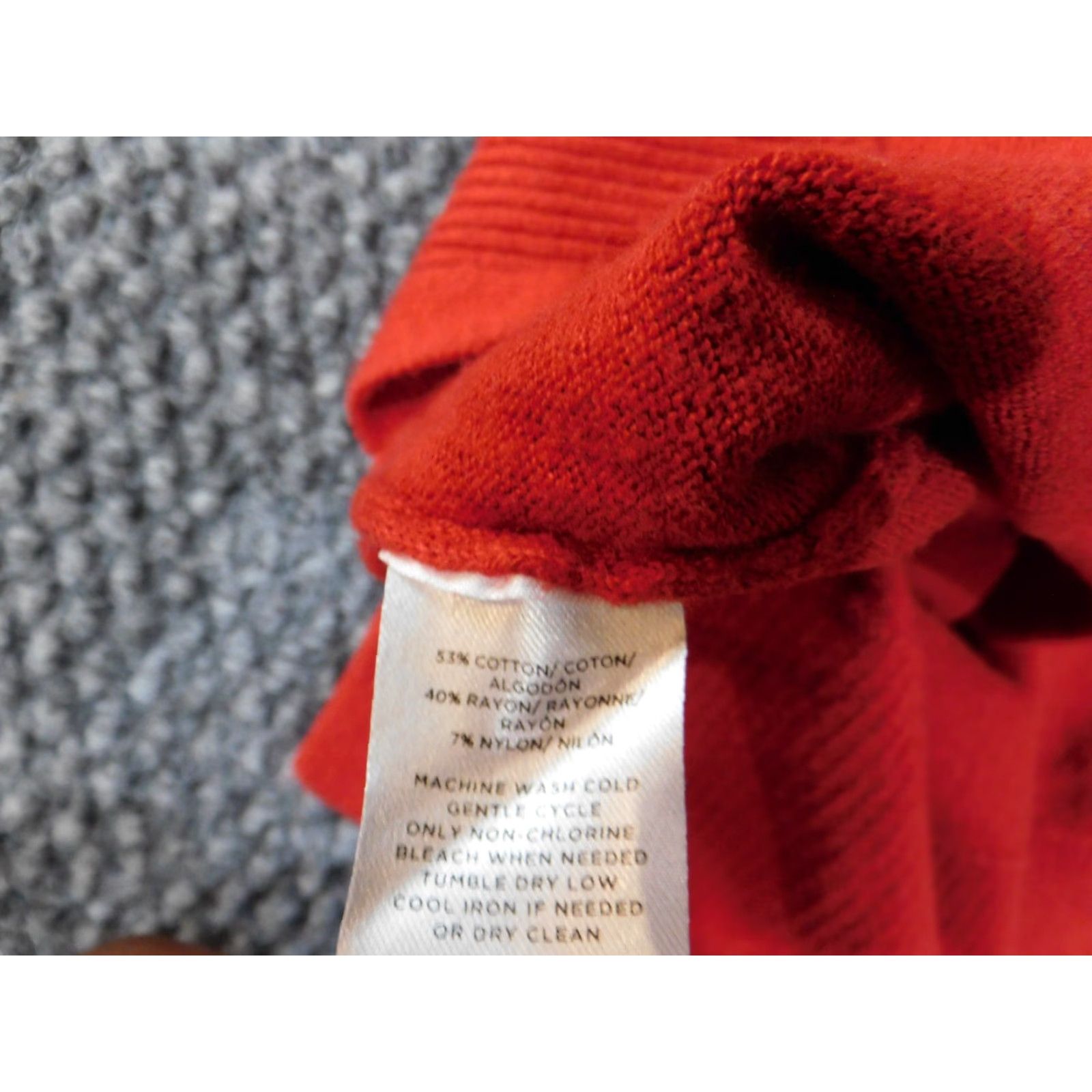 Loft LOFT Red Knit Pullover Sweater M Women V-Neck Cotton Rayon Rib Knit Long Sleeve Casual Modern Design Button Details Regular Fit Size M / US 6-8 / IT 42-44 - 6 Thumbnail