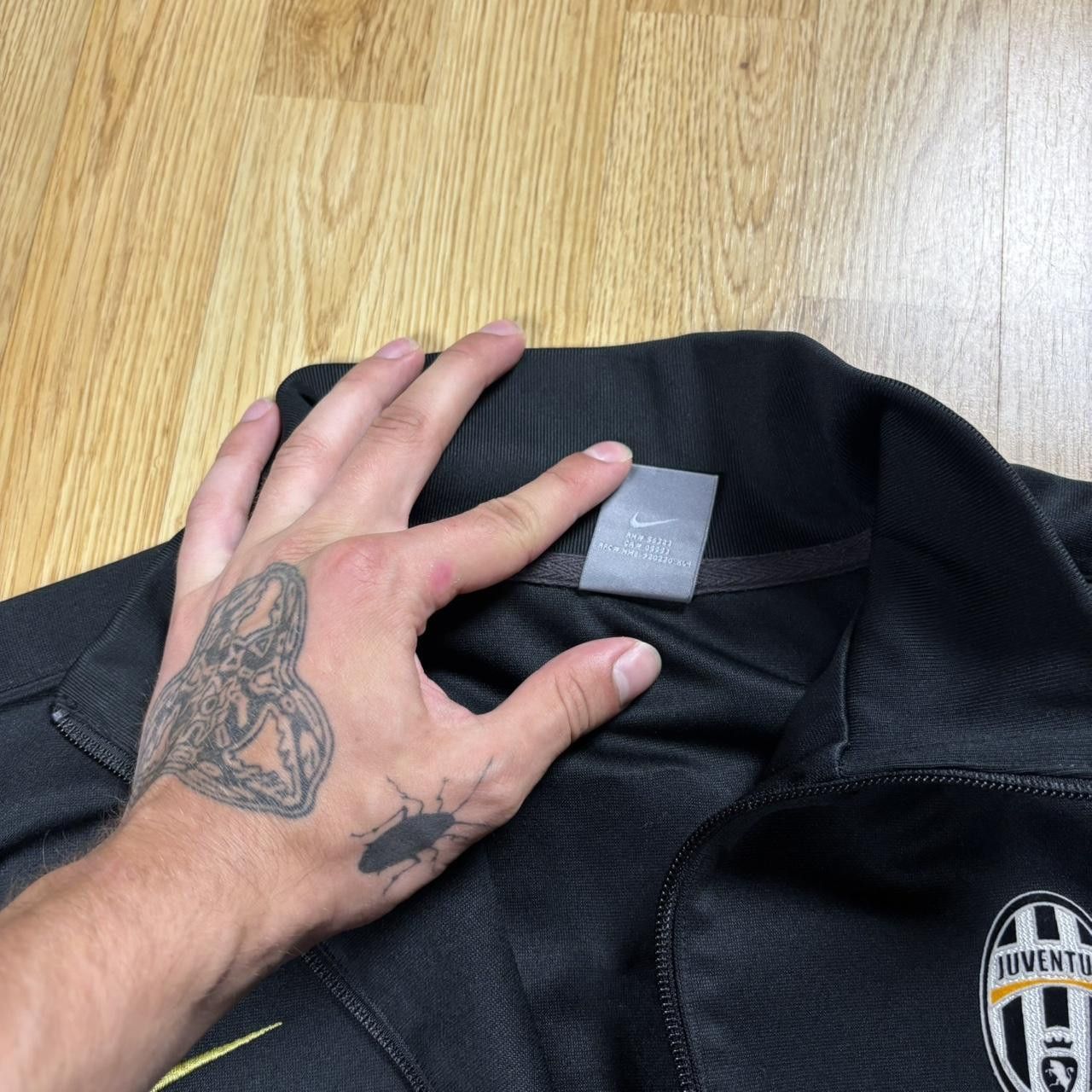 Nike Vintage y2k 90s Nike Juventus Track Jacket Size US M / EU 48-50 / 2 - 12 Thumbnail