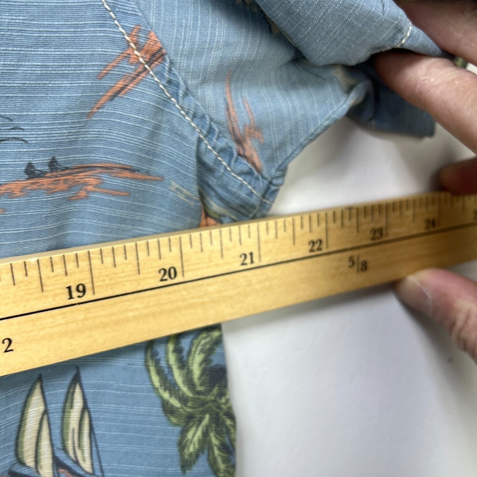 Tommy Bahama × Vintage Vintage Tommy Bahama Silk Button Up Island Modern Fit Small Size US S / EU 44-46 / 1 - 8 Thumbnail