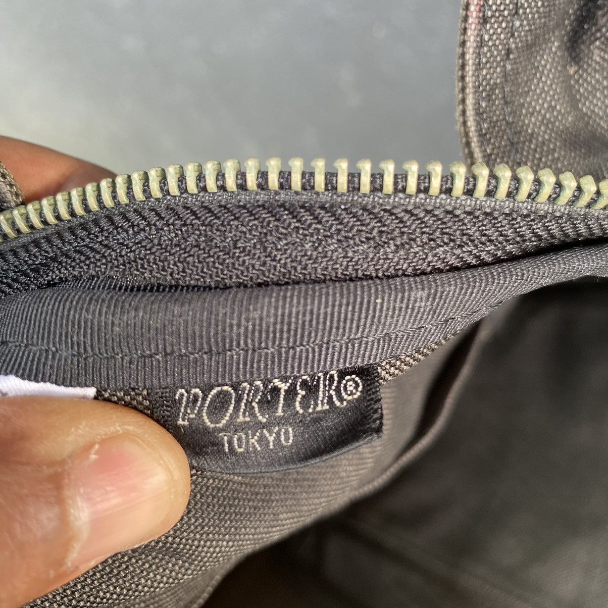Porter Thrashed Faded Vintage Porter WORKERS ERD GRUNGE BAG Size ONE SIZE - 3 Thumbnail